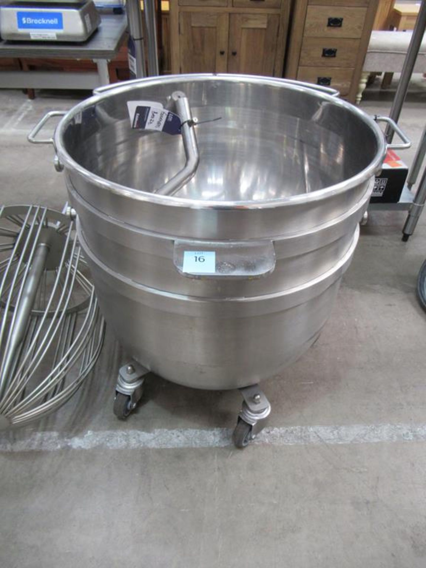 Large Mobile stainless steel Mixing Bowl - Image 5 of 5