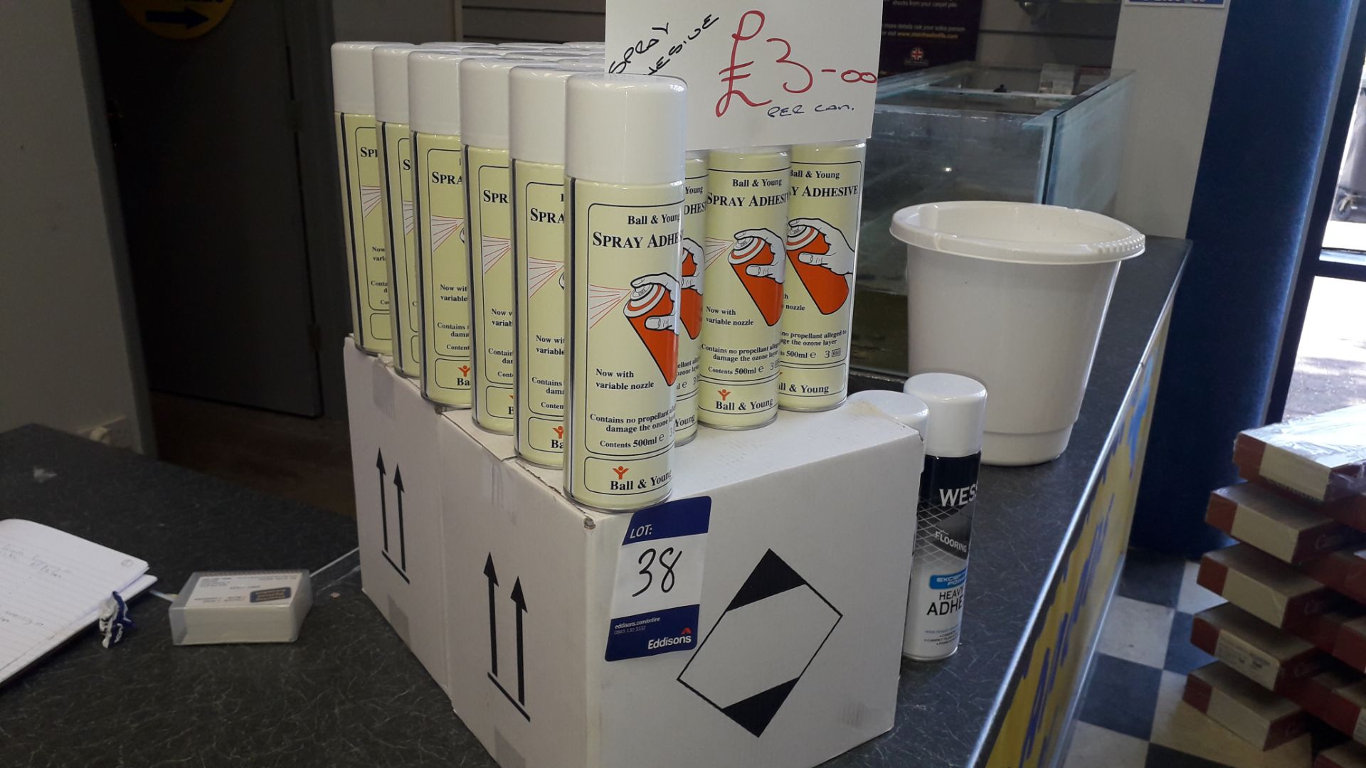 45 x Ball and Young Spray Adhesive 500ml - Image 2 of 2