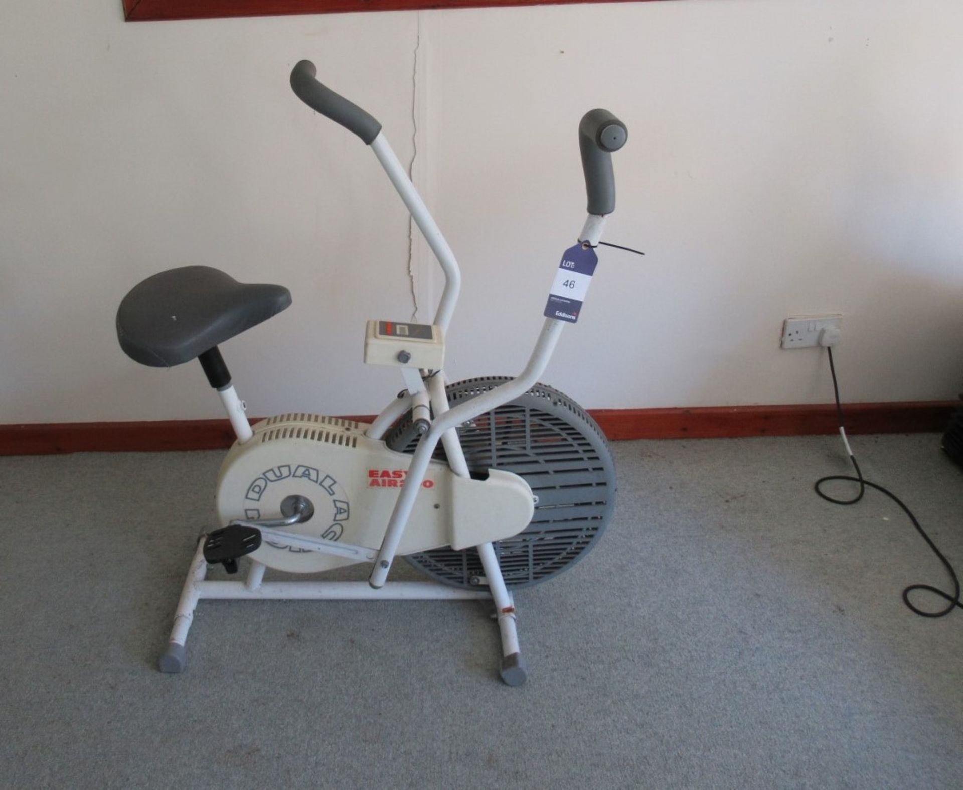 Easy Air Dual Action Cycle / Arm Trainer Machine