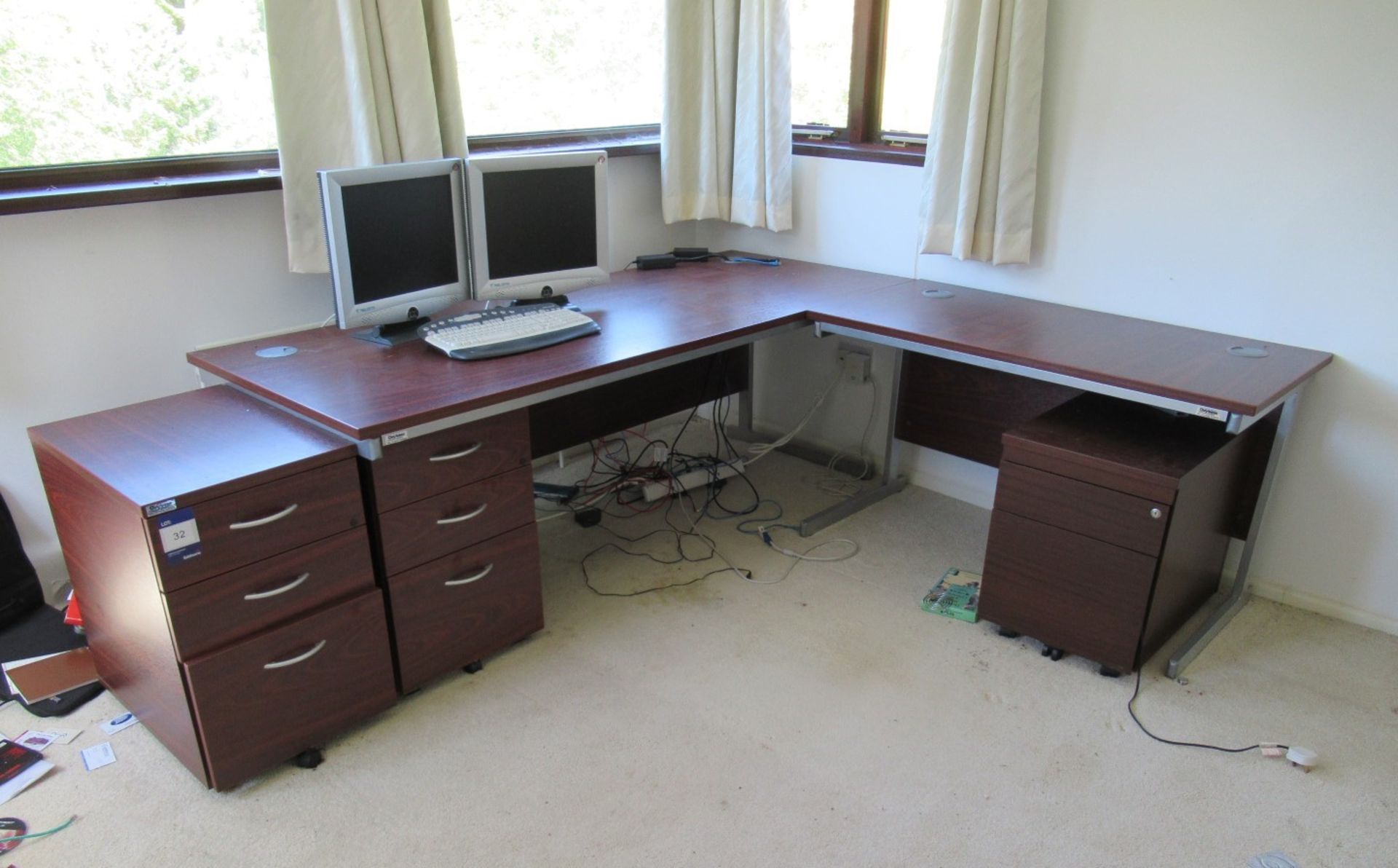 Rosewood Effect L Shaped Desk Unit with 2 x 3 Drawer Under Desk Pedestals 2000 x 2000mm and 2 x - Image 2 of 2