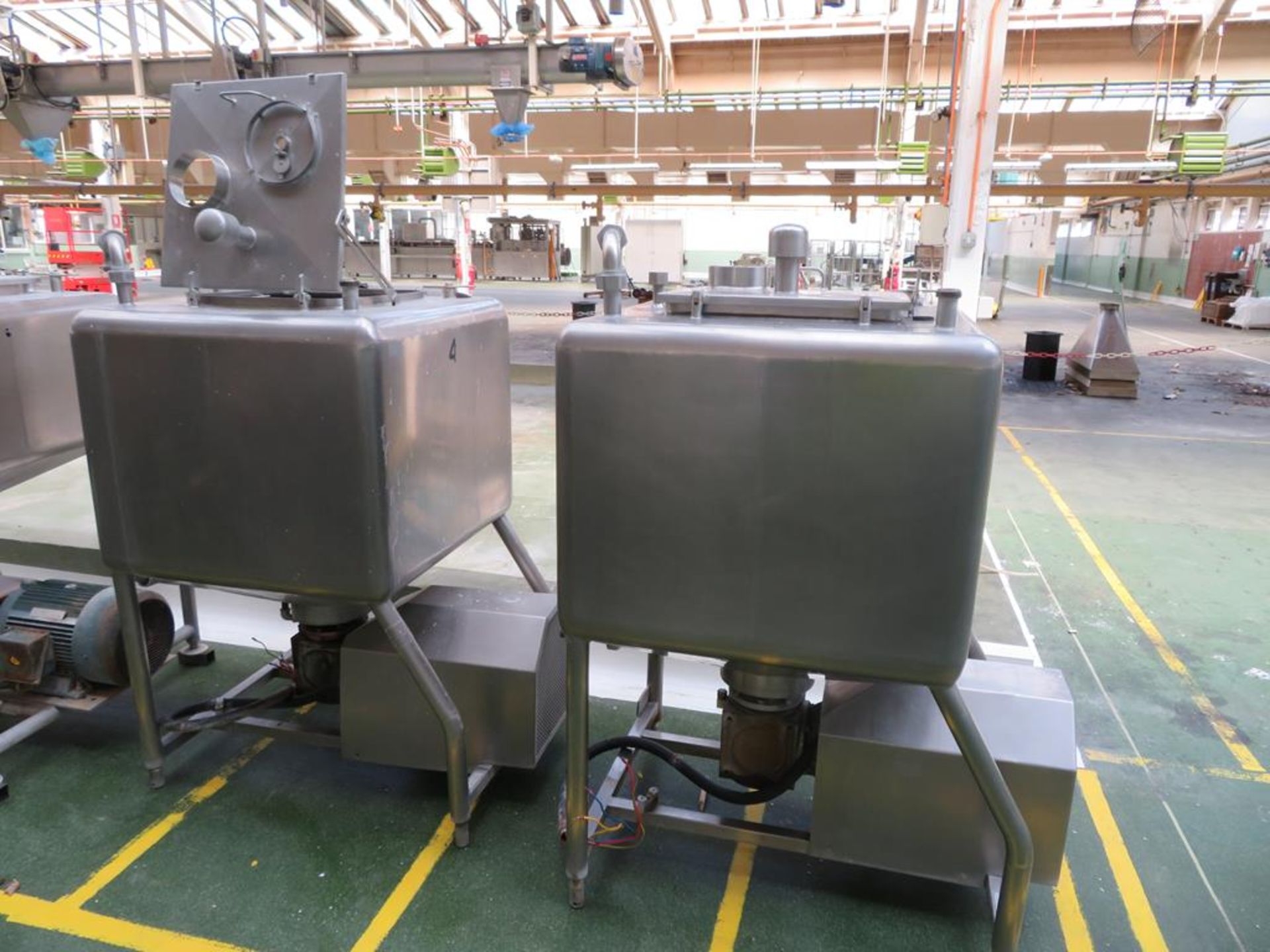 2 x Fat Mixing Tanks with Motor Driven Bottom Blade (900 x 900 x 900 mm deep) - Image 6 of 6