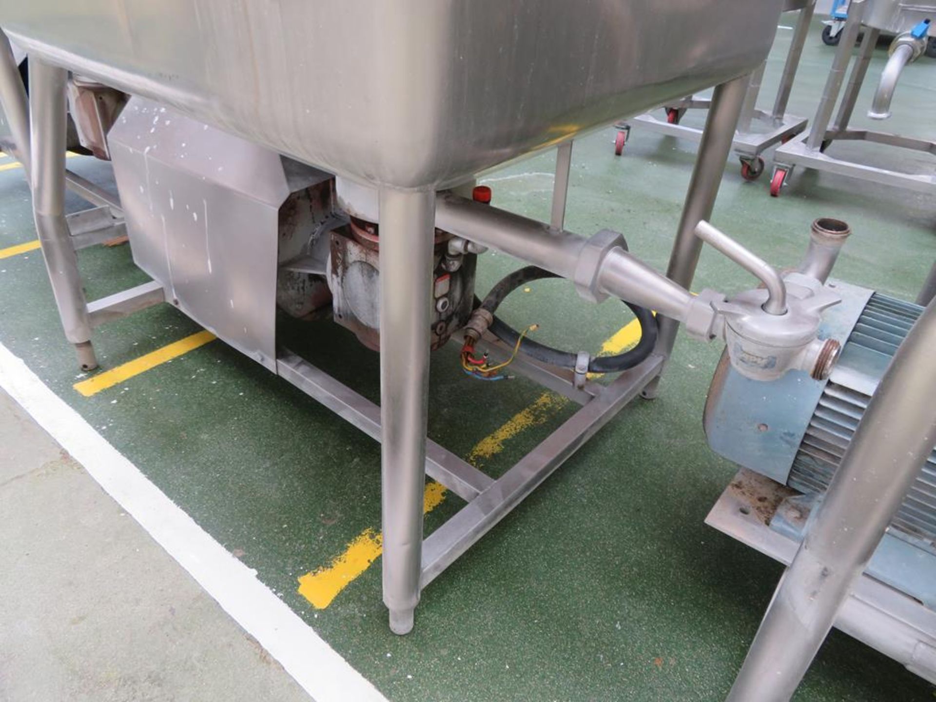 2 x Fat Mixing Tanks with Motor Driven Bottom Blade (900 x 900 x 900 mm deep) - Image 5 of 6