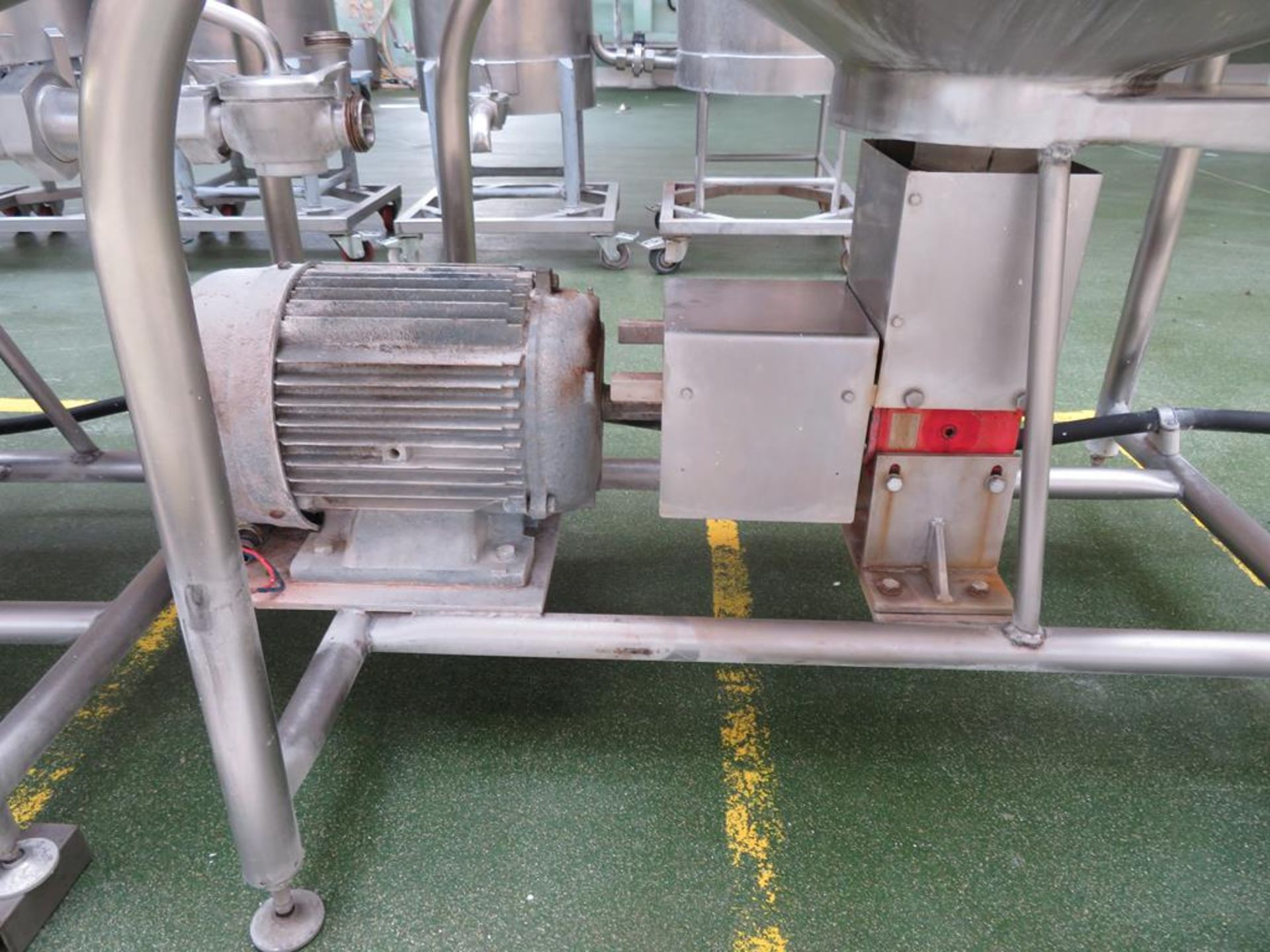 2 x Fat Mixing Tanks with Motor Driven Bottom Blade (1000 x 1000 x c700 mm deep) - Image 3 of 8