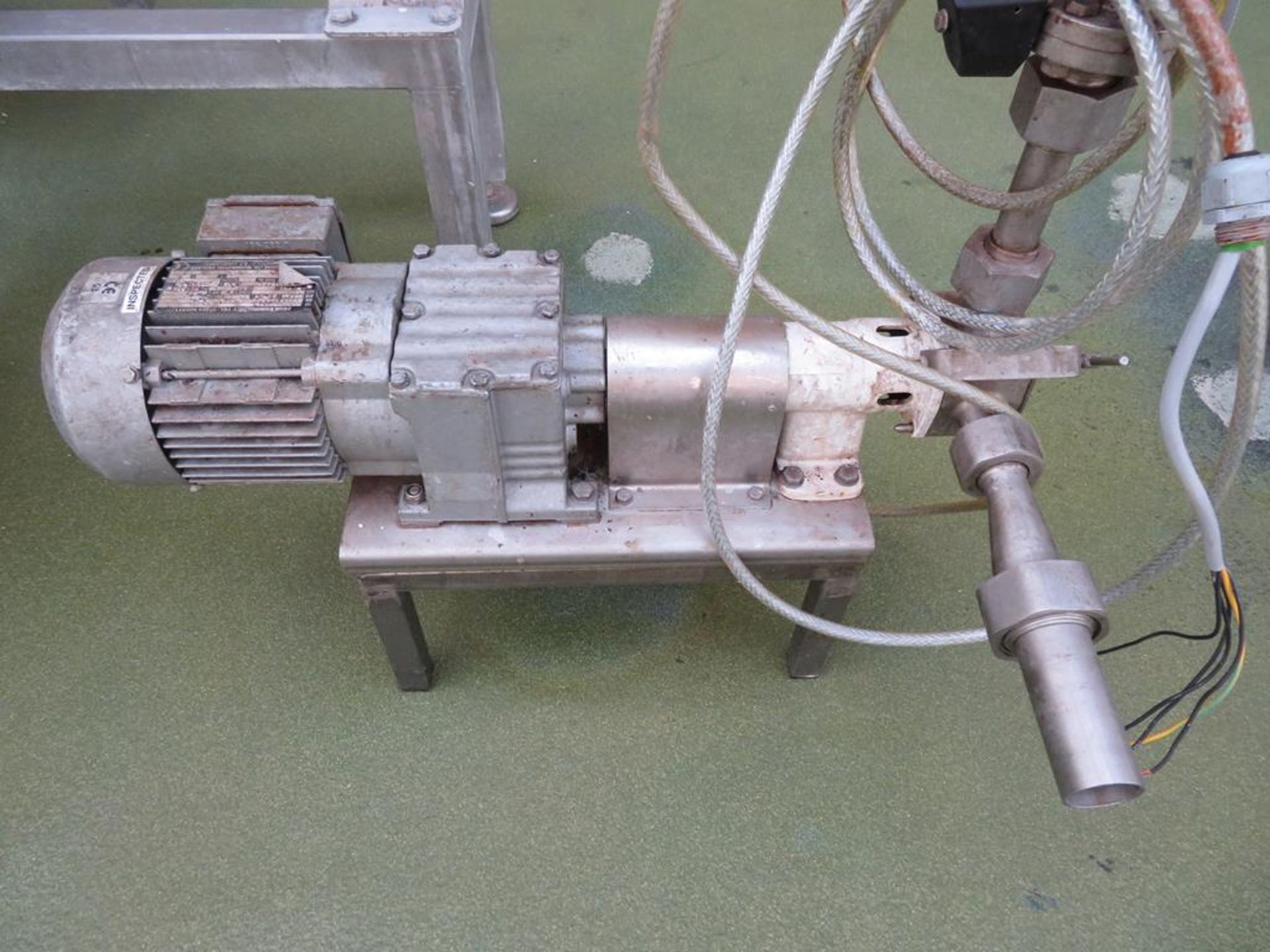 Bominox Twin Pump Set (Incomplete) and a small pump - Image 9 of 10