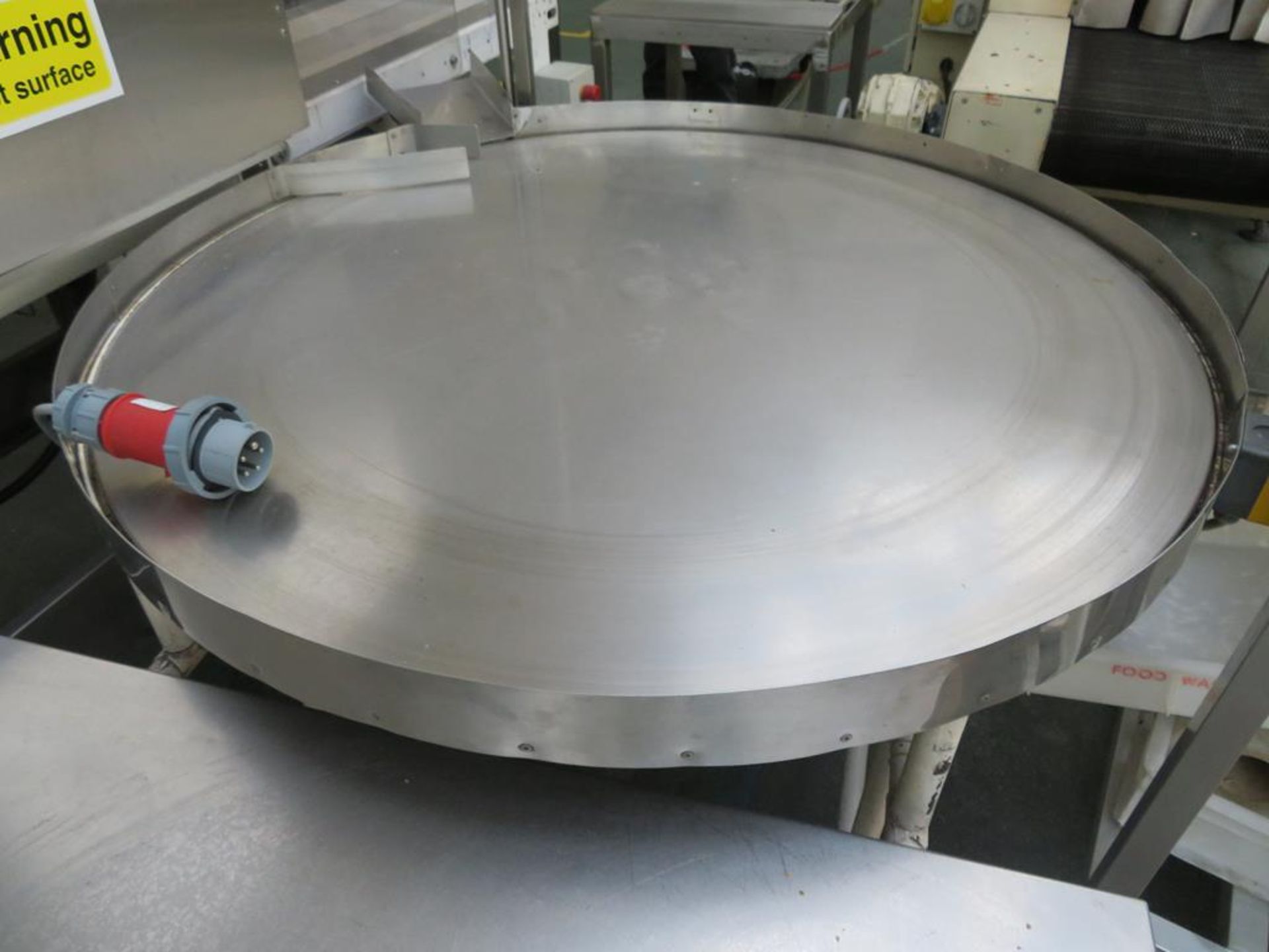 Mobile Lazy Susan (dia 1.25m), Stainless Steel Bench with Pneumatic Press and 2 x Belt Conveyors (3. - Image 7 of 9