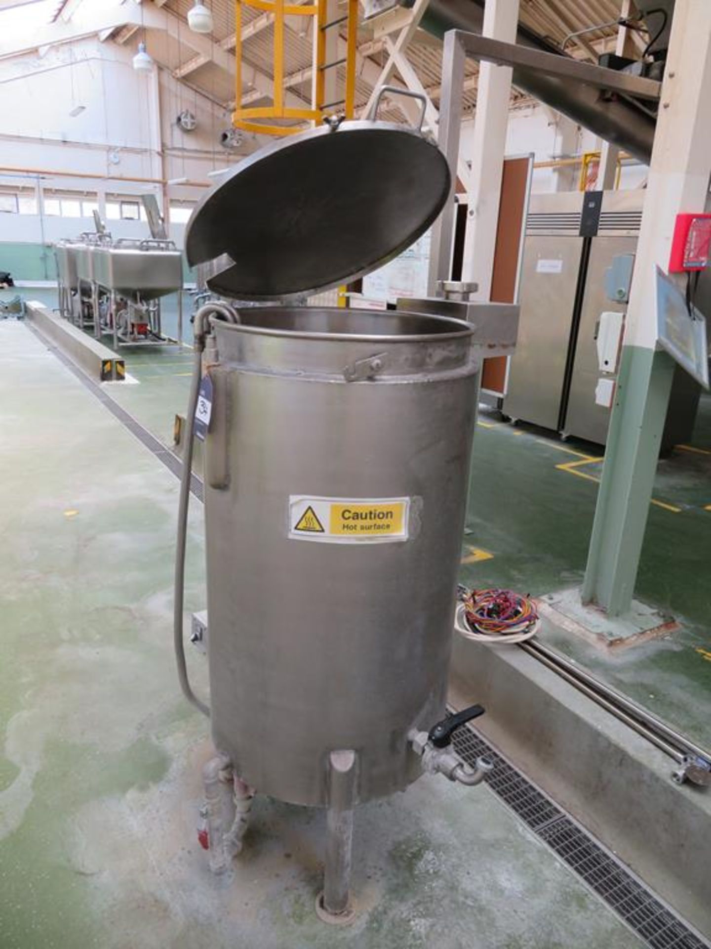 Stainless Steel Jacketed Holding Tank with Heating Element (c600mm dia X 1100mm deep)