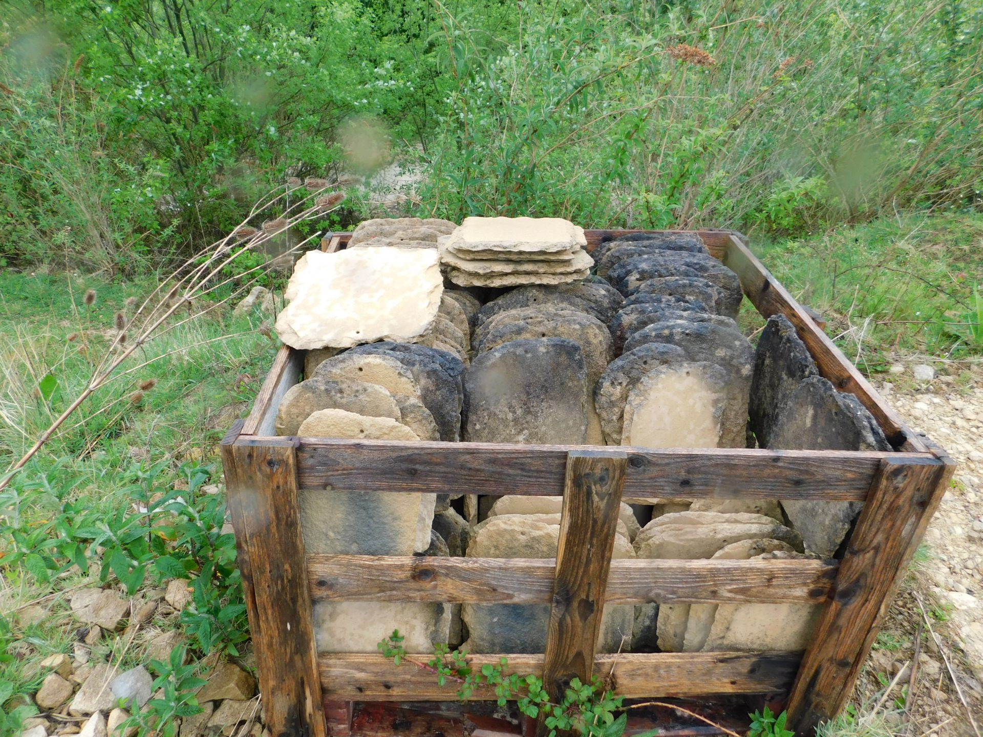 Large quantity of Indian Cotswold tiles, various s - Image 4 of 4