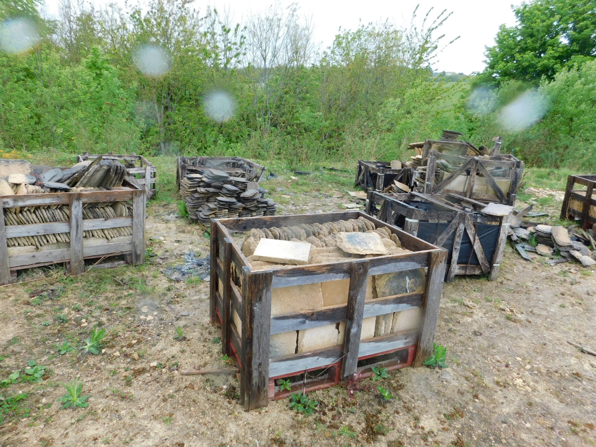 Large quantity of Indian Cotswold tiles, various s - Image 2 of 4