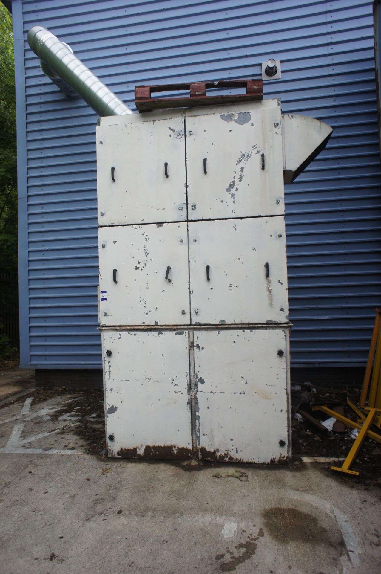 Unbadged Dust Extraction Plant with quantity of galvanised ducting to workshop (disconnection - Image 2 of 6