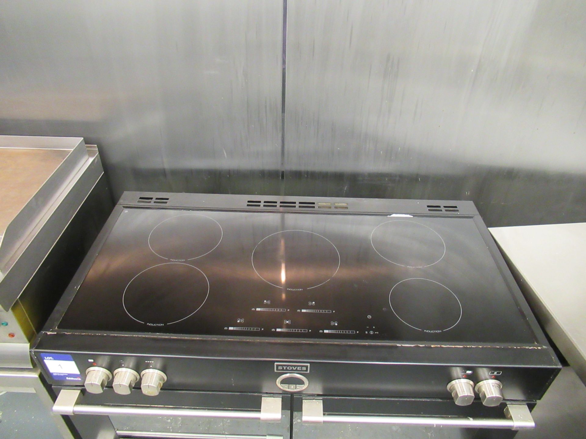 Stoves 5 Induction Ring Cooking Range with 4 Ovens - Image 2 of 5