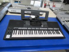 Yamaha second hand PSR-S975 keyboard