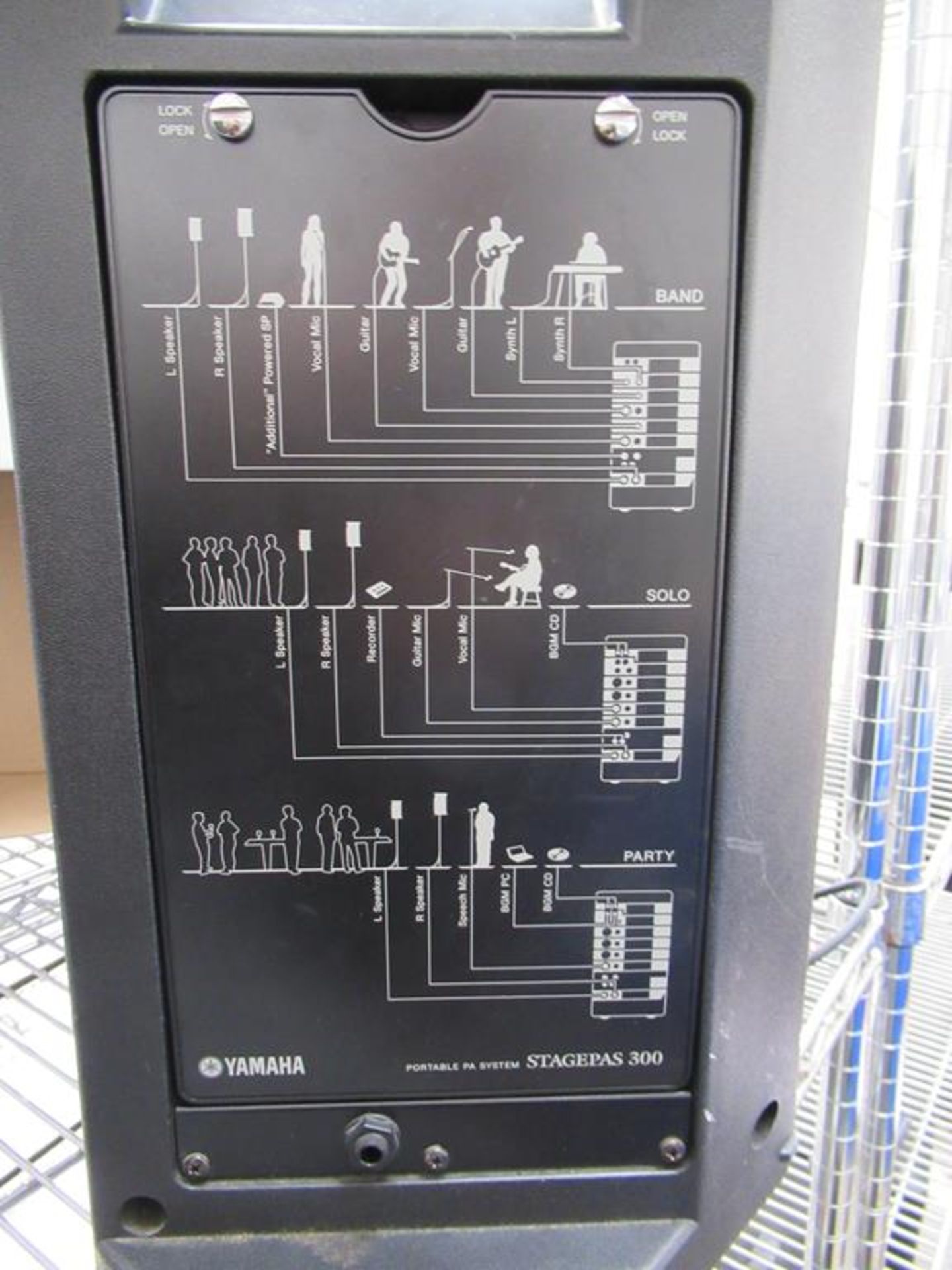 A second hand Yamaha portable PA system Stagepas 300 - Image 5 of 5