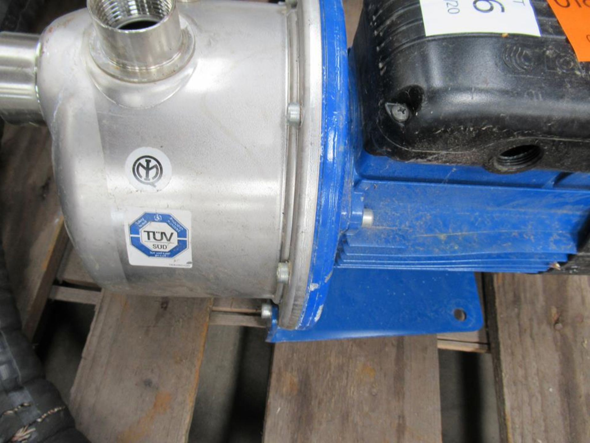 Lowra pump with snaplock piping - Image 3 of 3