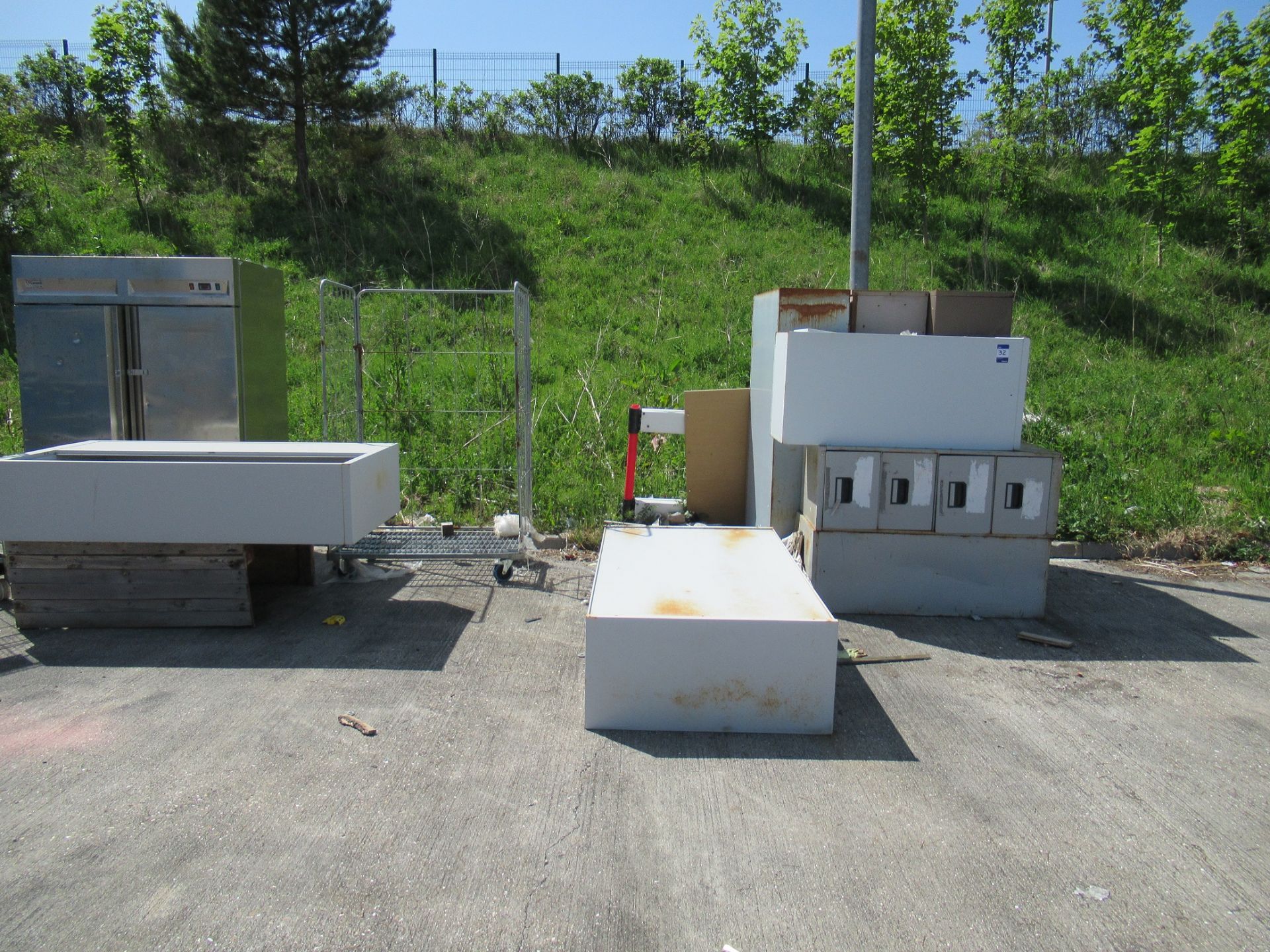 Various Scrap Cabinets, Trolleys etc. in Yard - Image 5 of 5