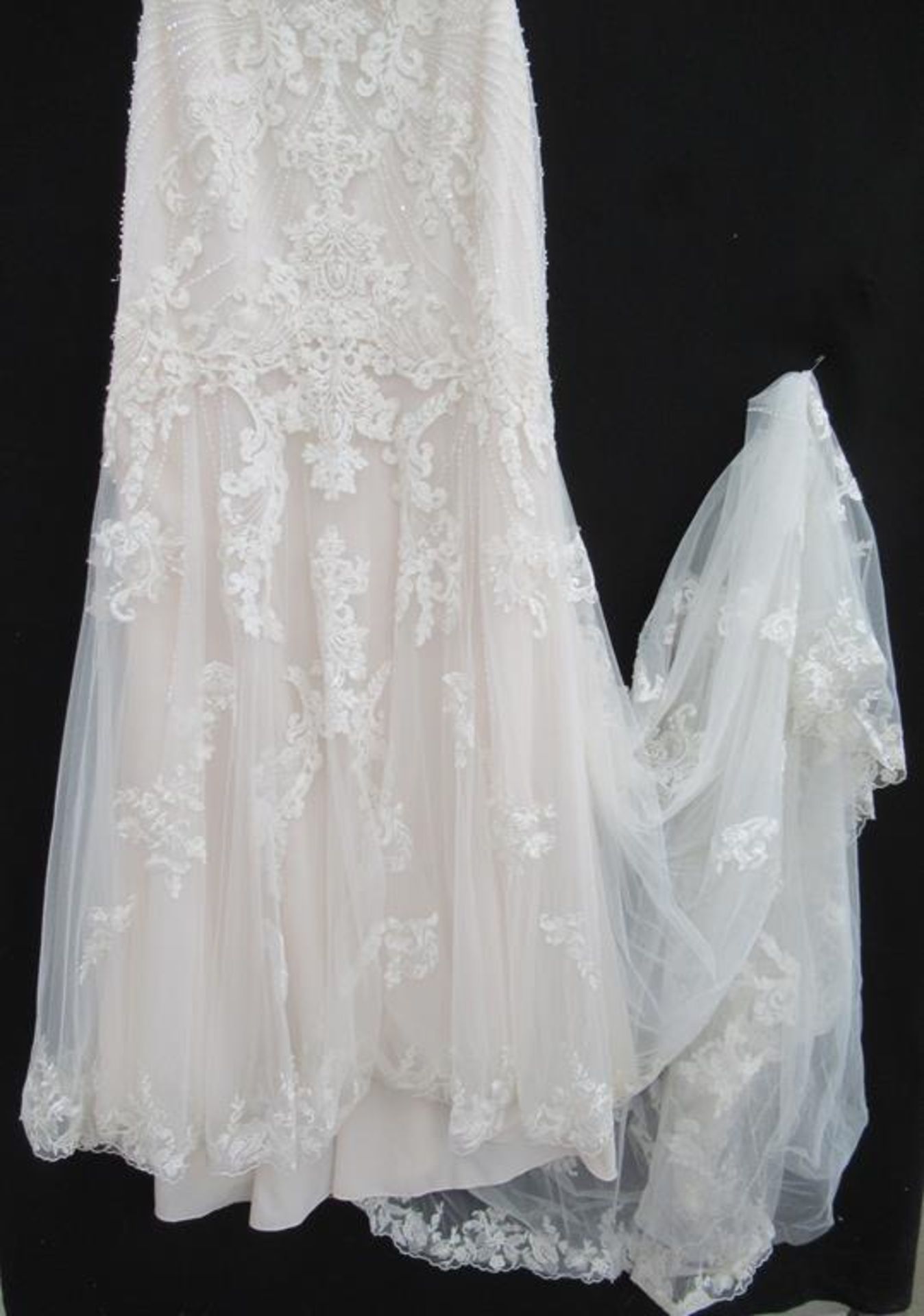 Essense of Australia wedding dress - Image 3 of 3