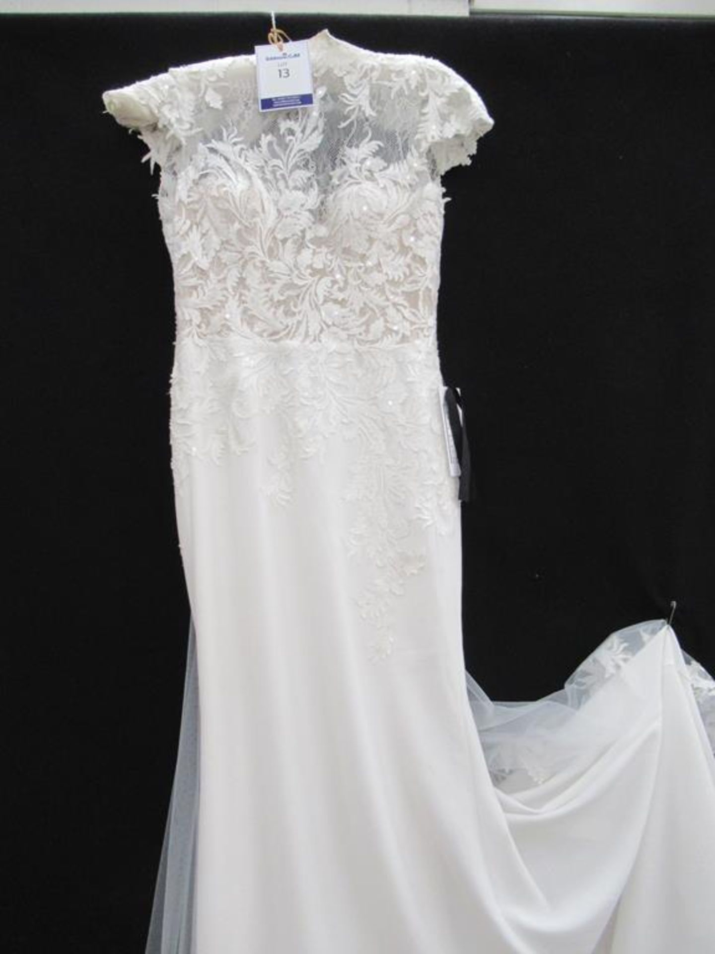 DandoLondon 'Devoted' wedding dress - Image 2 of 3