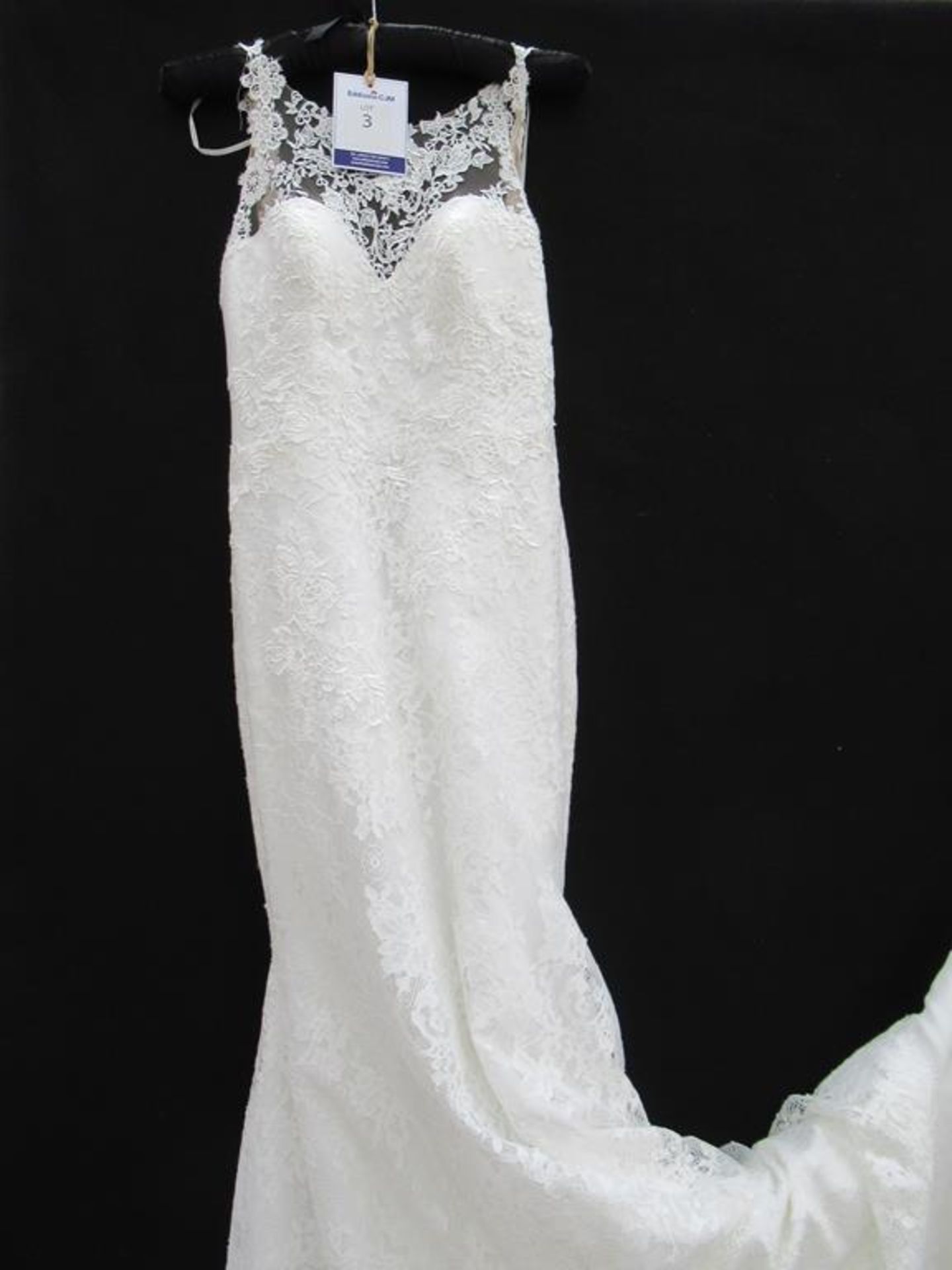 Pronovias 'Morella' wedding dress - Image 2 of 3