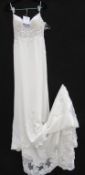 Essense of Australia 'D2900' wedding dress