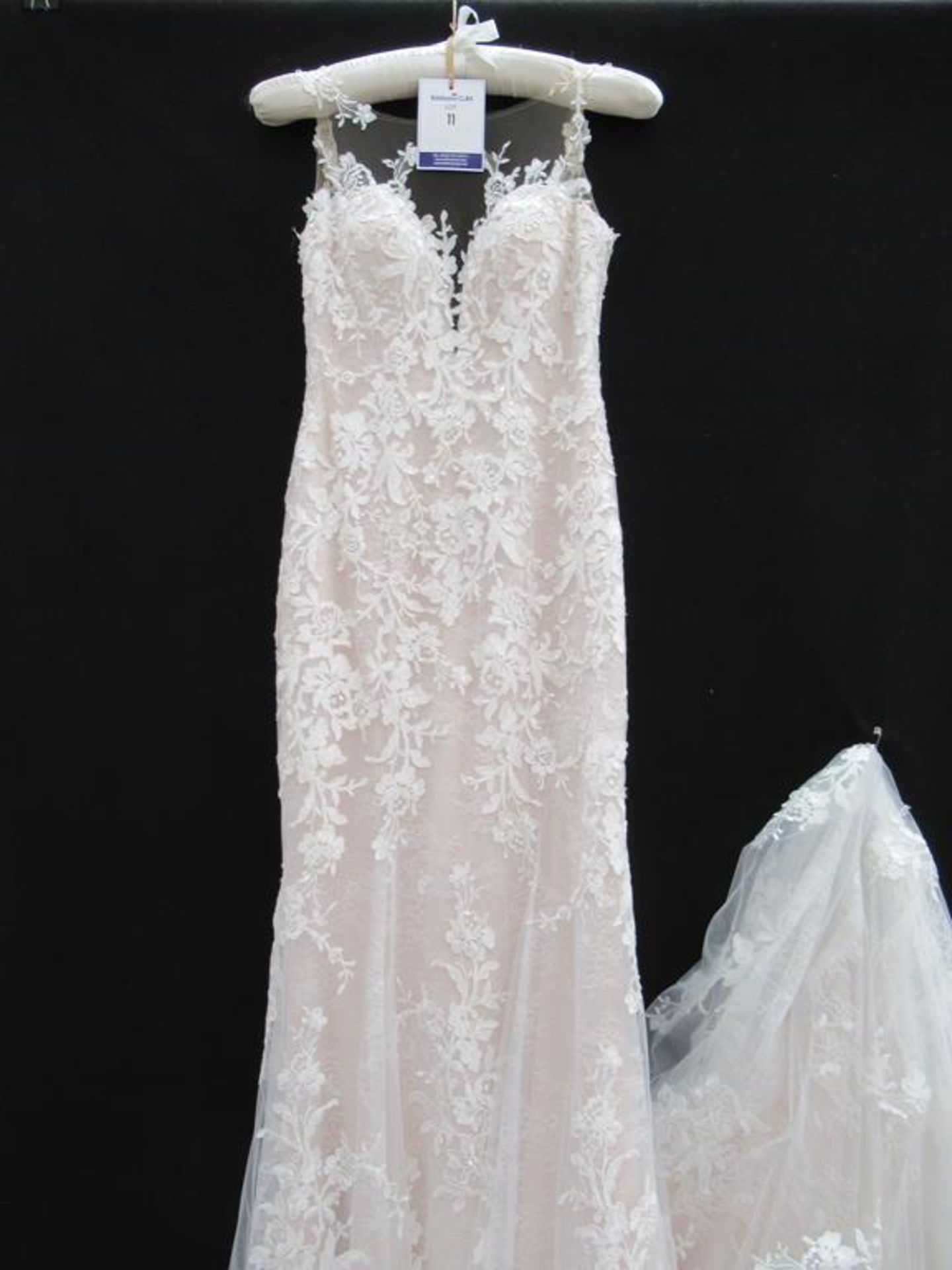 Essense of Australia wedding dress - Image 2 of 3