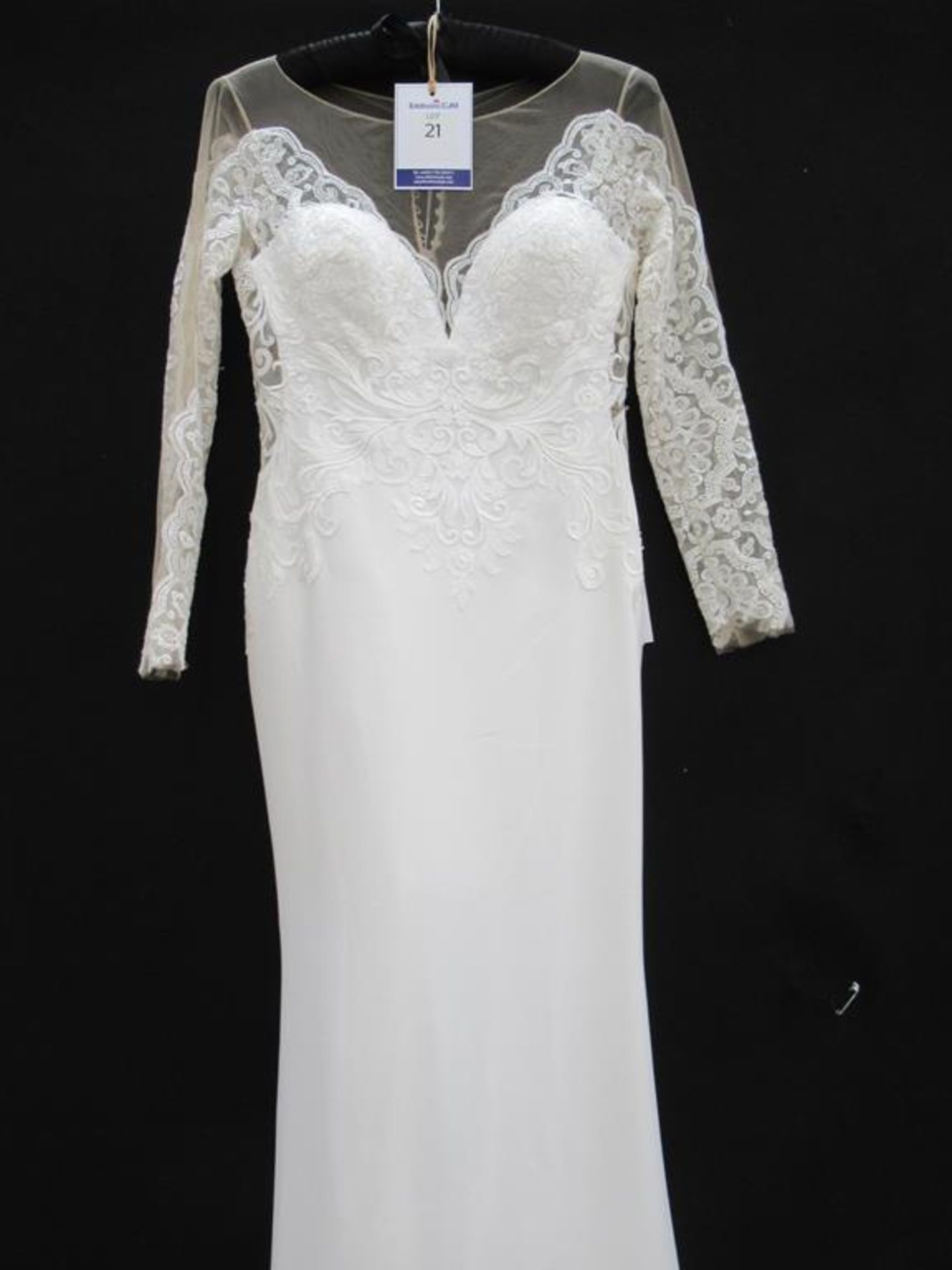 DandoLondon 'Seduction' wedding dress - Image 2 of 3