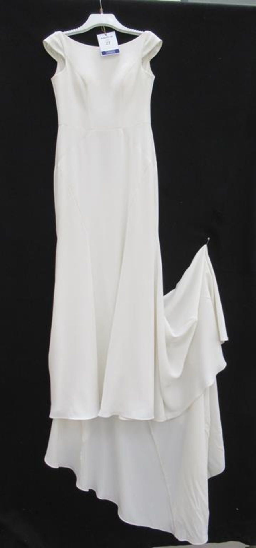 Essense of Australia 'D2261' wedding dress