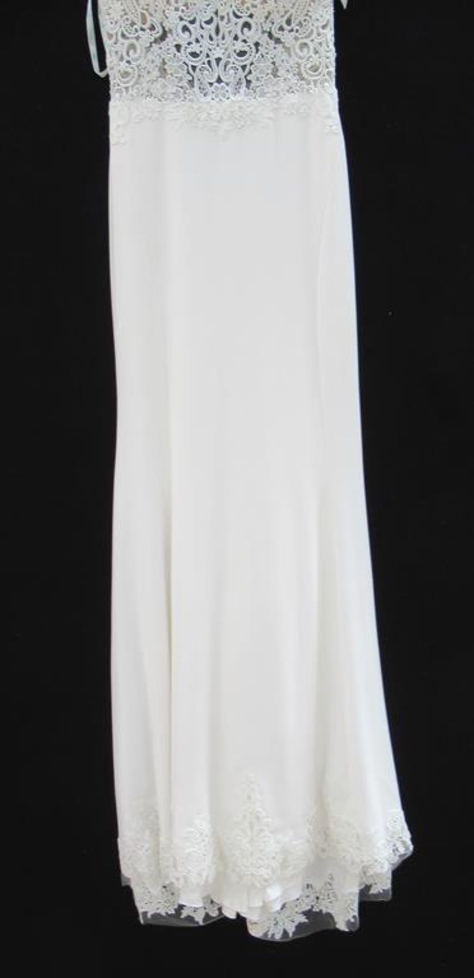 Enzoani 'Tori' wedding dress - Image 3 of 3