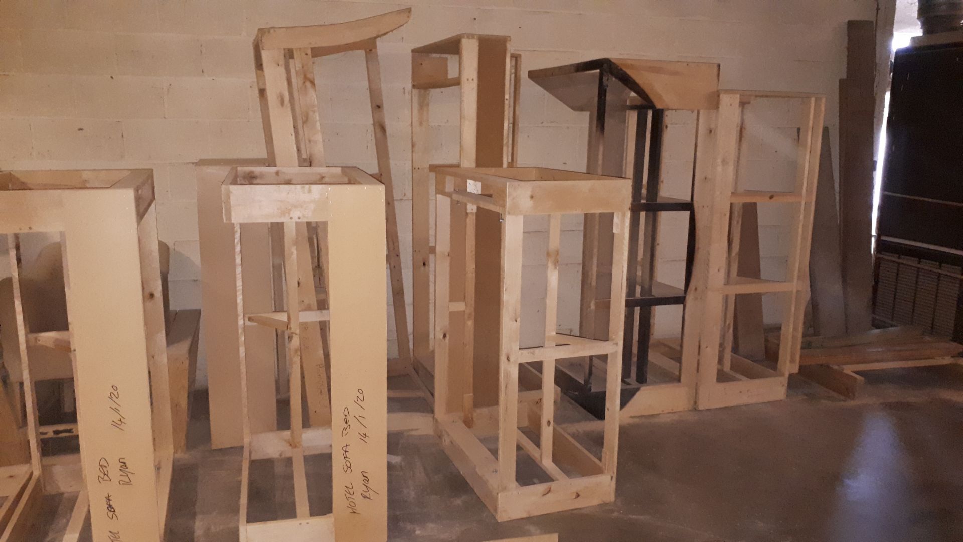 Large quantity of assorted furniture frames - Image 2 of 3