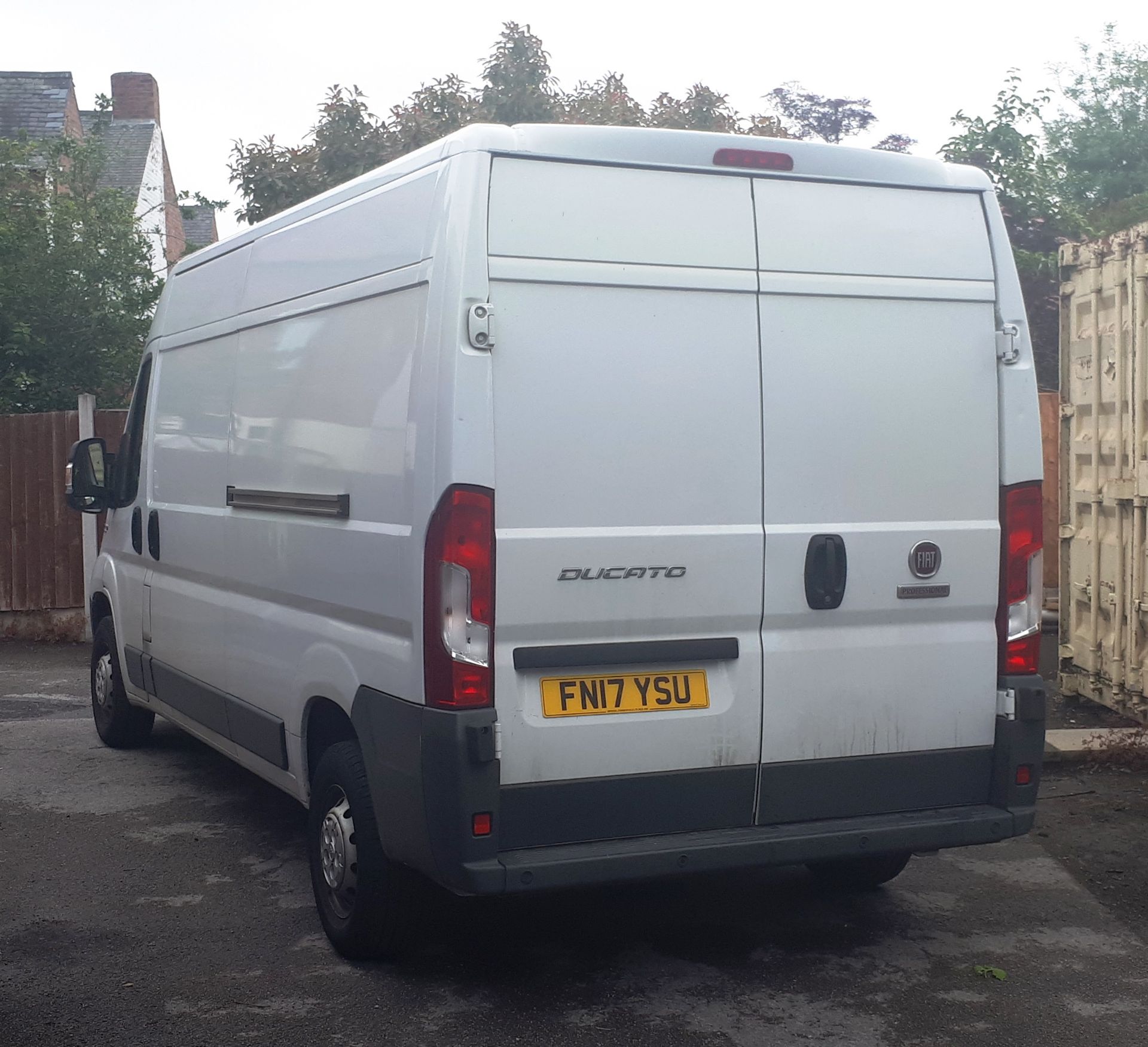 Fiat Ducato 35 LWB 2.3 130 Multijet high roof van, registration FN17 YSU, first registered 27 - Image 4 of 15