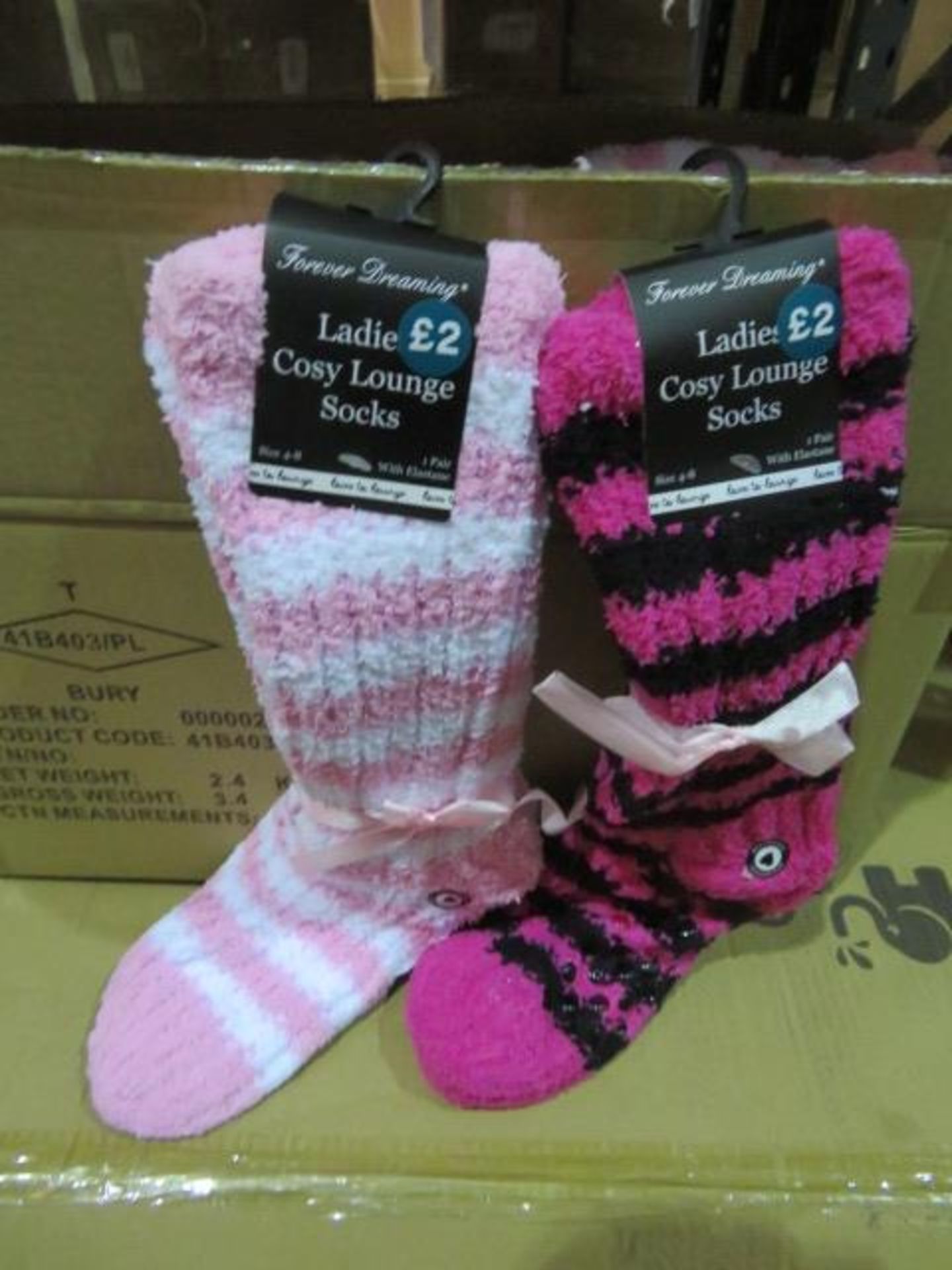 120 x PAIRS OF FOREVER DREAMING LADIES COSY LOUNGE SOCKS. PRICEMARKED AT £2 EACH