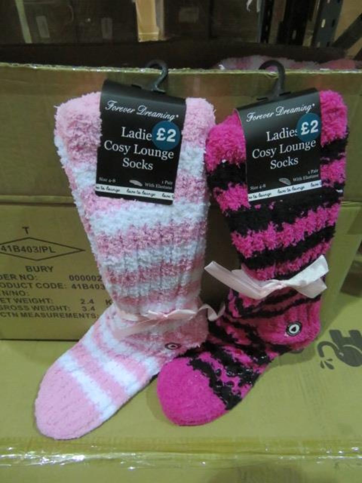 120 x PAIRS OF FOREVER DREAMING LADIES COSY LOUNGE SOCKS. PRICEMARKED AT £2 EACH