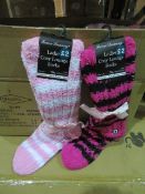 120 x PAIRS OF FOREVER DREAMING LADIES COSY LOUNGE SOCKS. PRICEMARKED AT £2 EACH