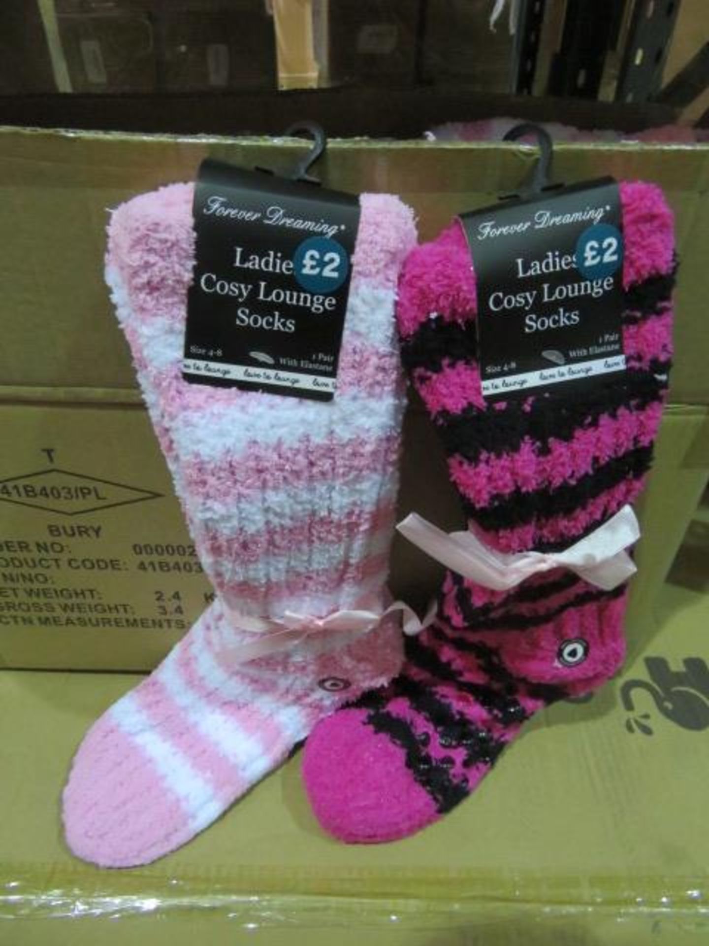 120 x PAIRS OF FOREVER DREAMING LADIES COSY LOUNGE SOCKS. PRICEMARKED AT £2 EACH