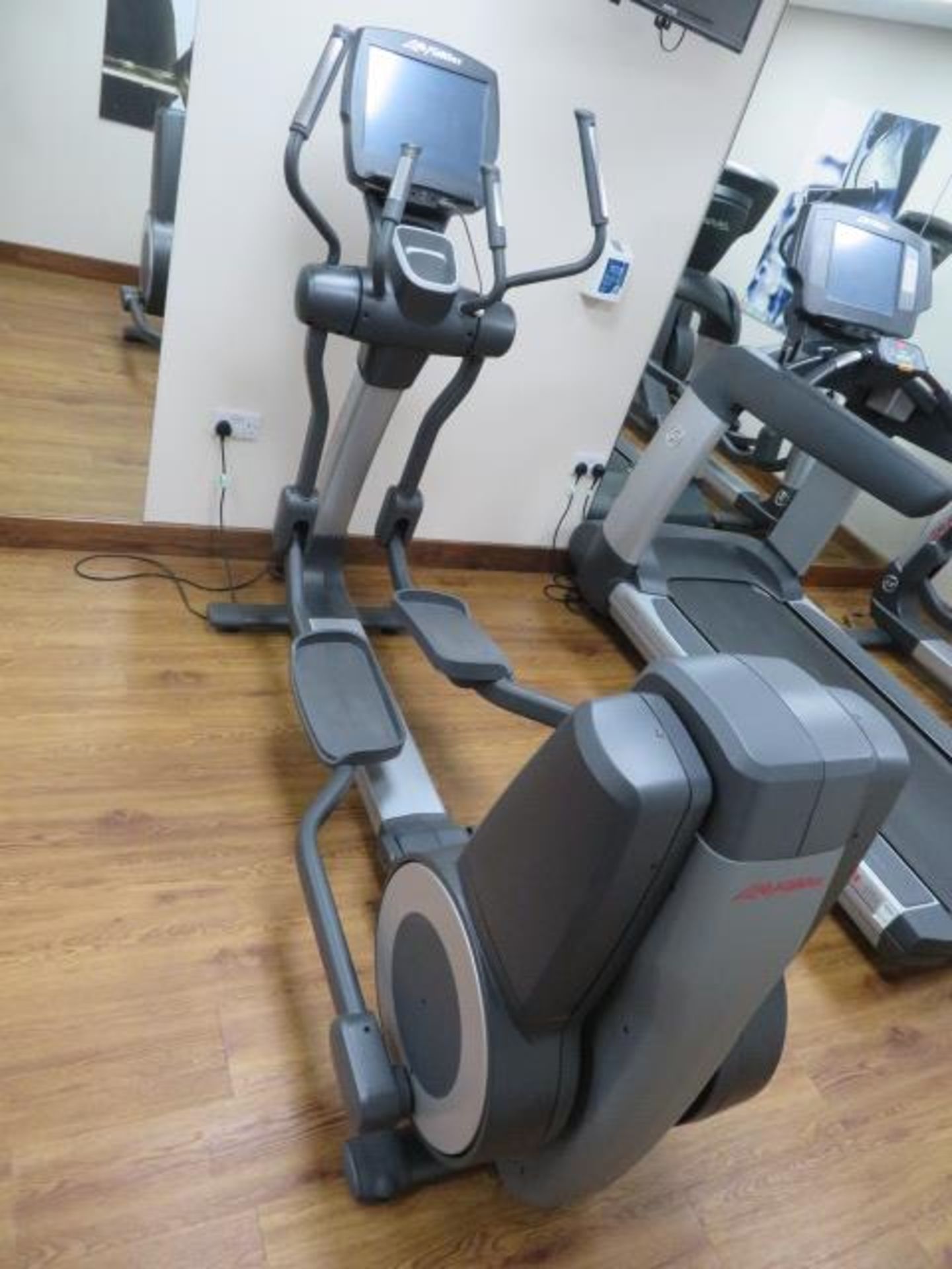 LIFE FITNESS 95x STEPPER MACHINE