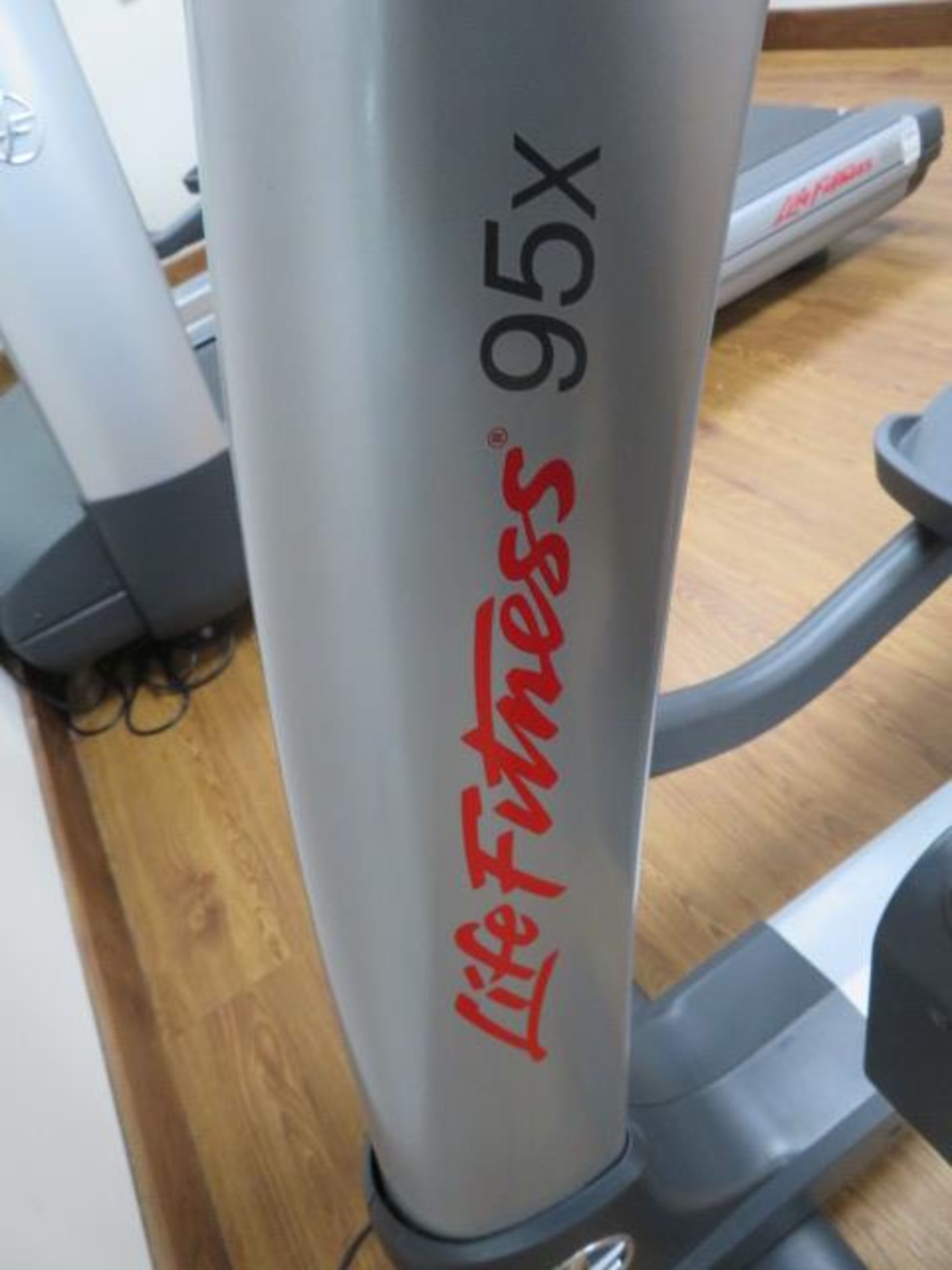 LIFE FITNESS 95x STEPPER MACHINE - Image 4 of 4