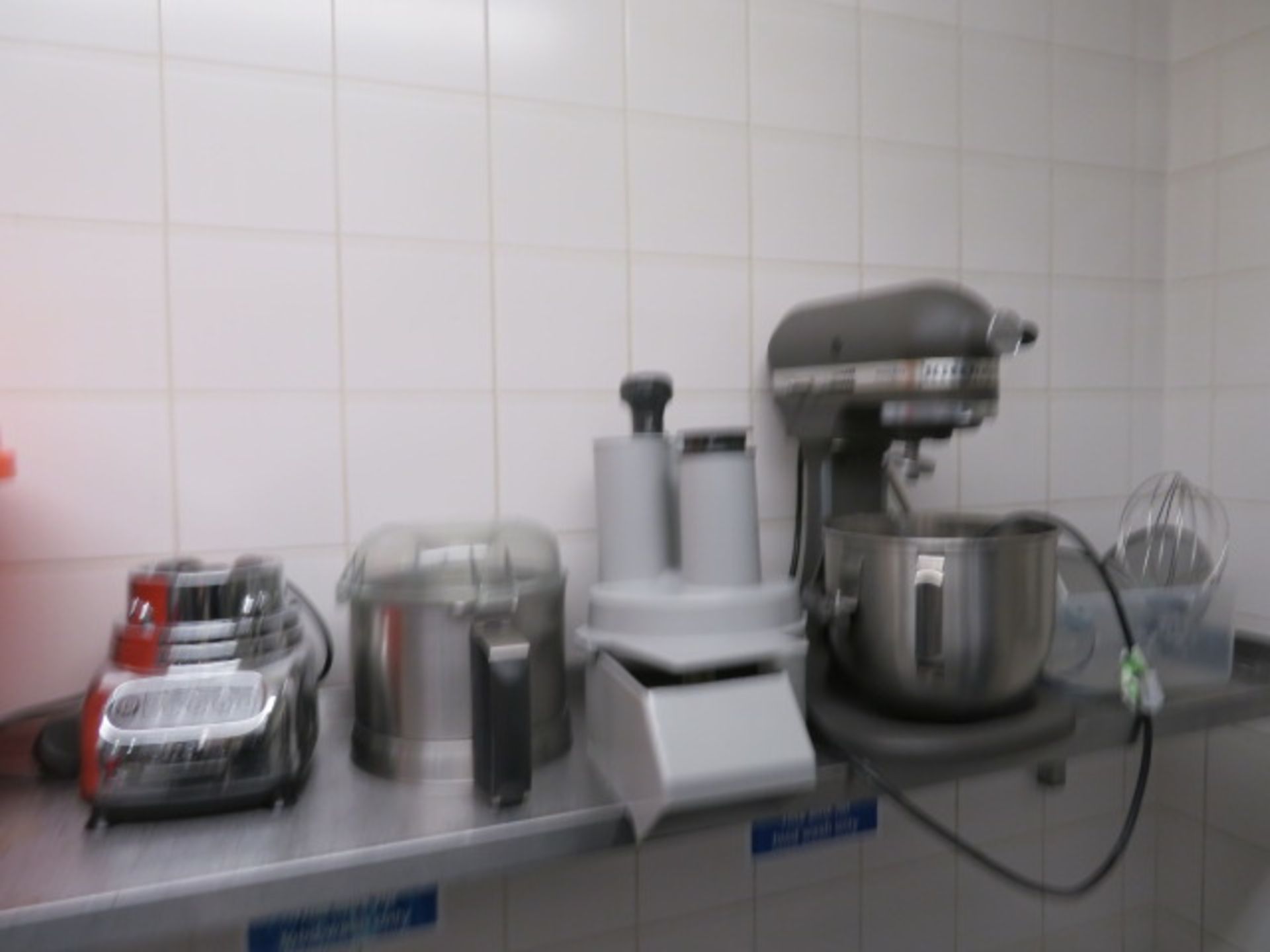 QTY OF VARIOUS ITEMS TO INCLUDE KITCHENAID COMMERC