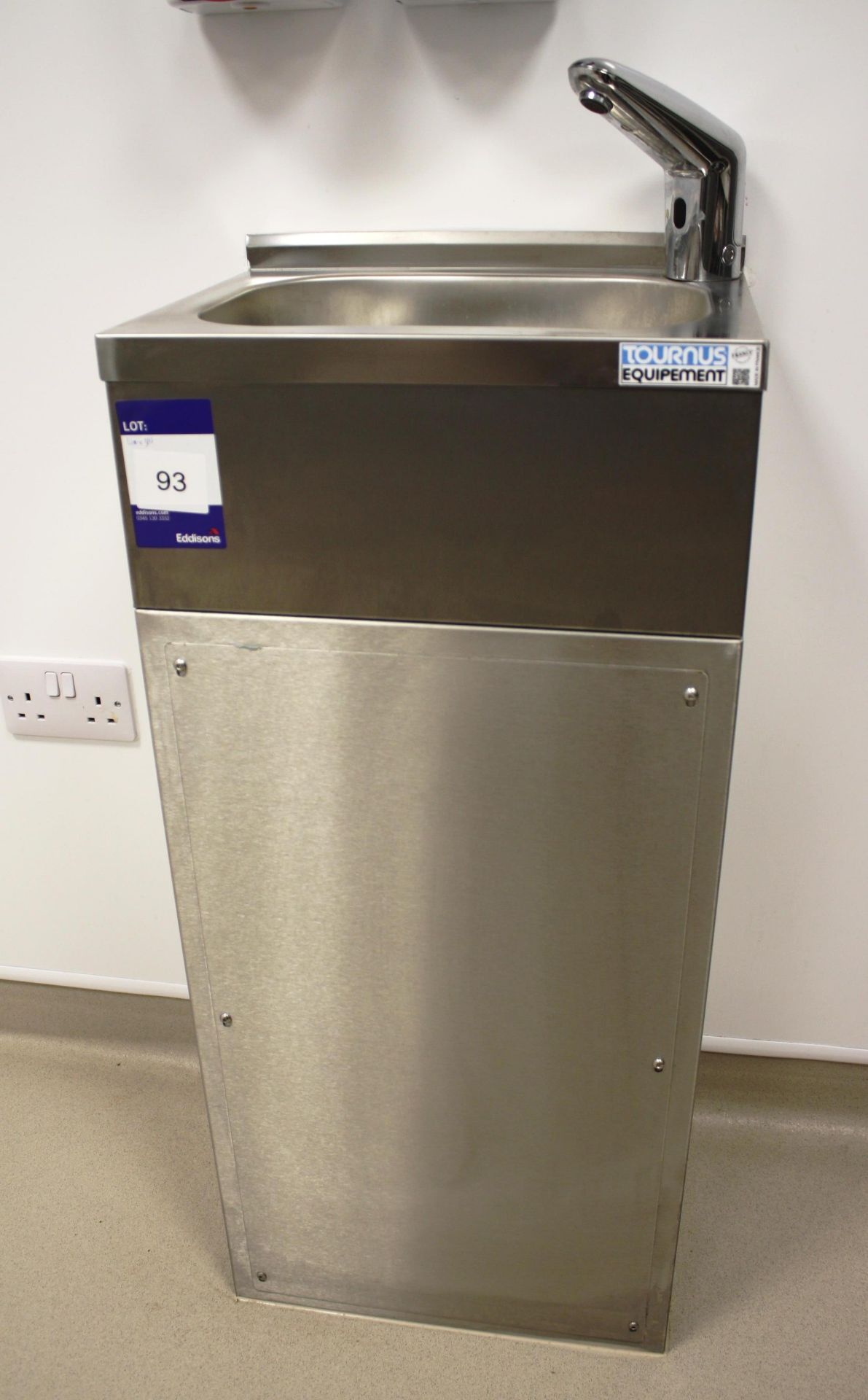 Stainless Steel Handwash Station Automatic (requir