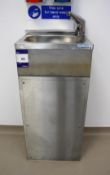 Stainless Steel Auto Handwash Station 110 x 310 (r