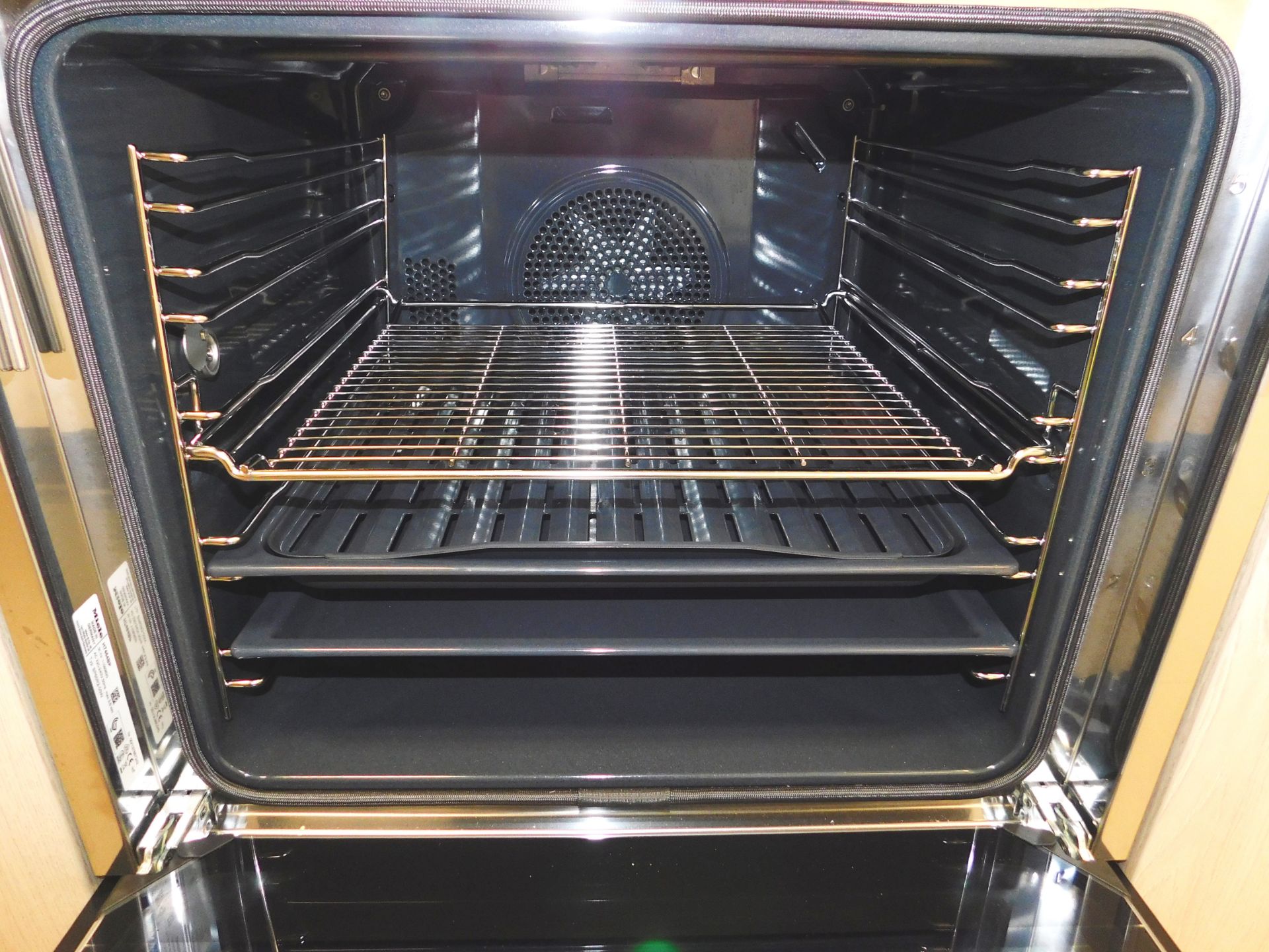 Miele H7464BP Oven and Induction Hob (requires dis - Image 2 of 2