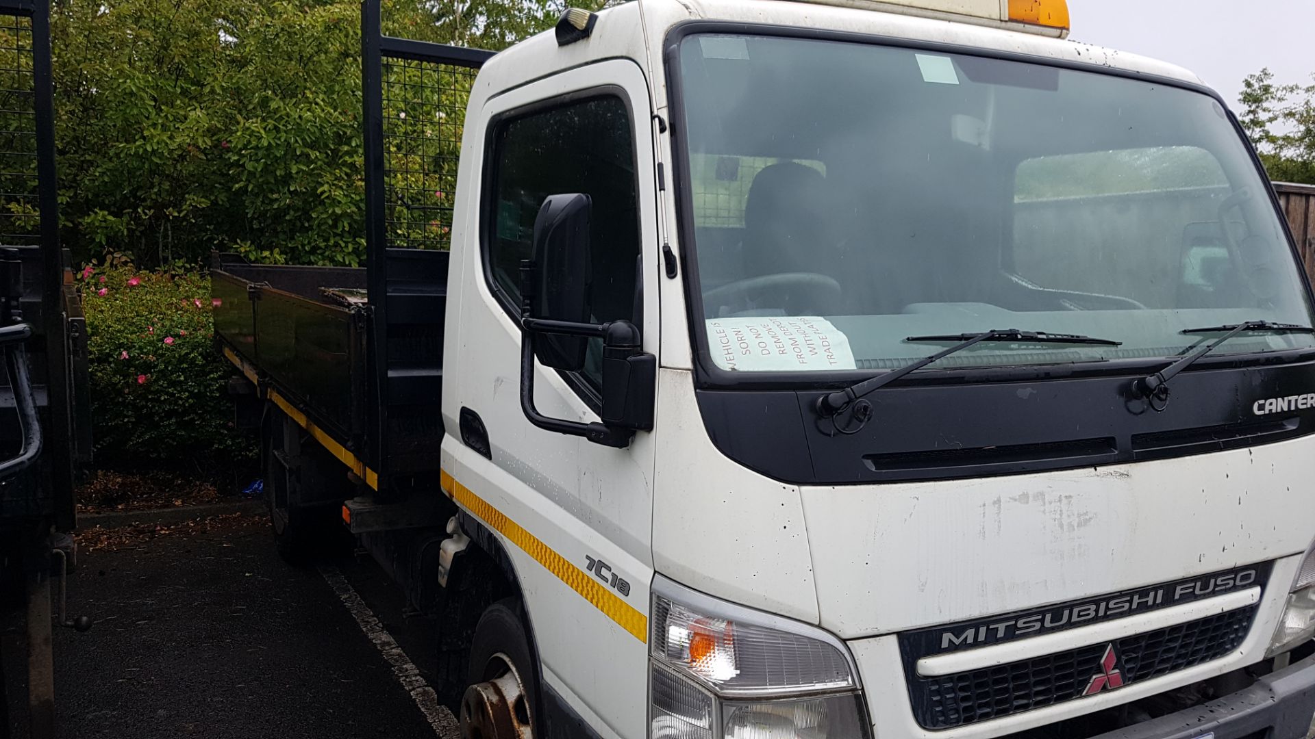 Mitsubishi Fuso Canter 7C18 Tipper