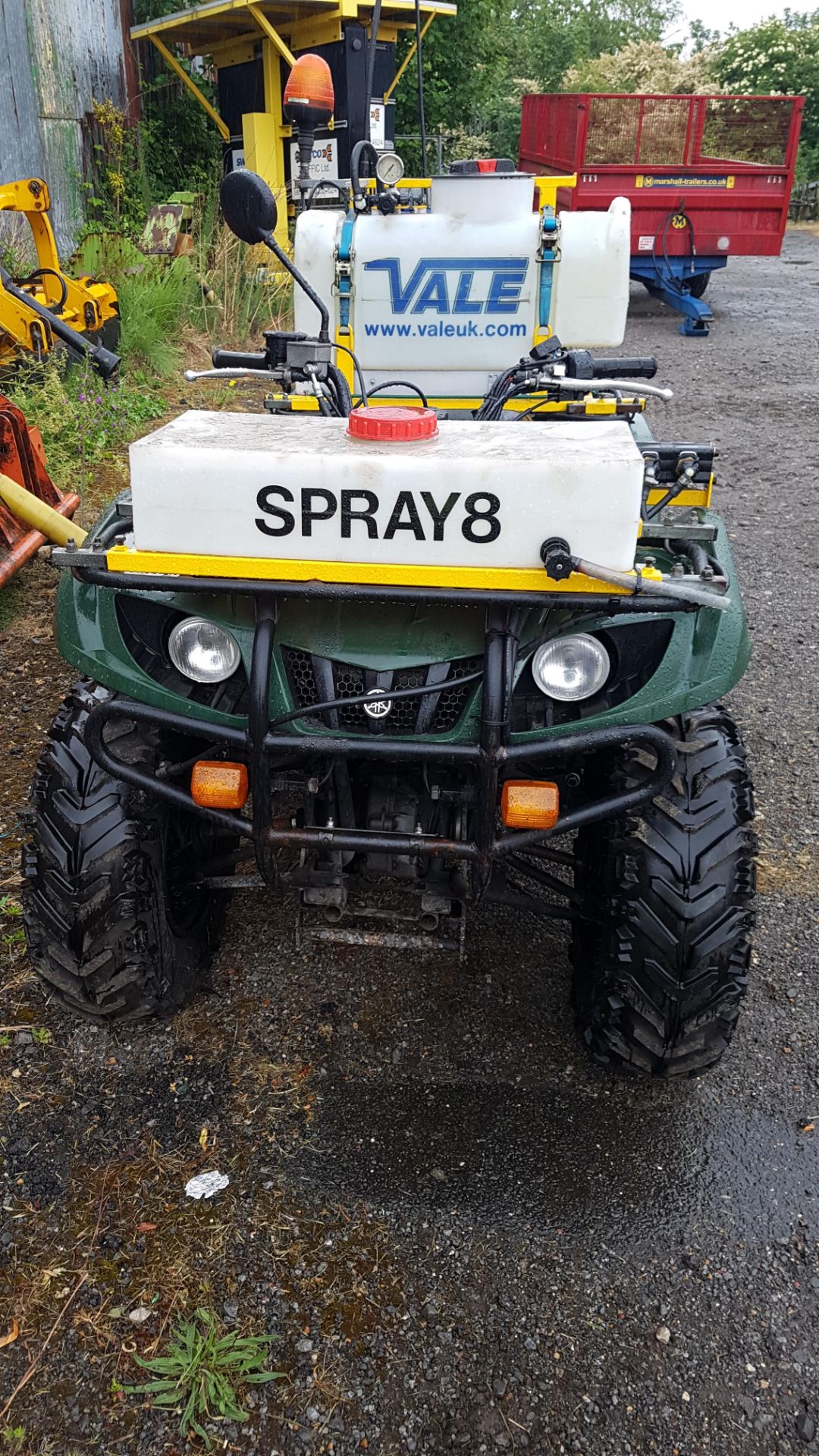 Yamaha 350 Grizzly Quad Bike & Spray Kit - Image 5 of 7