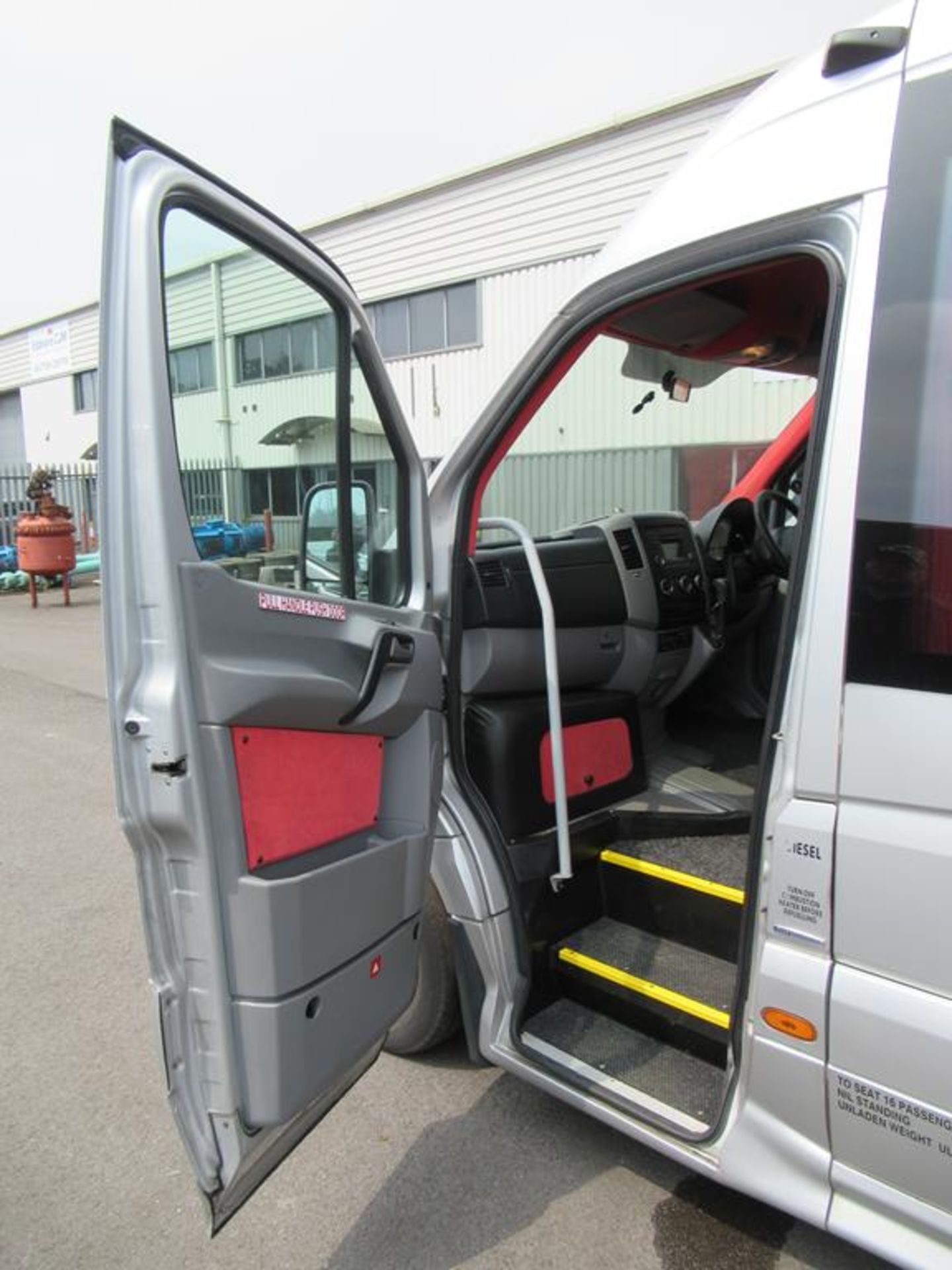 A Mercedes Sprinter 516CDI sixteen seater mini-bus - Image 20 of 32