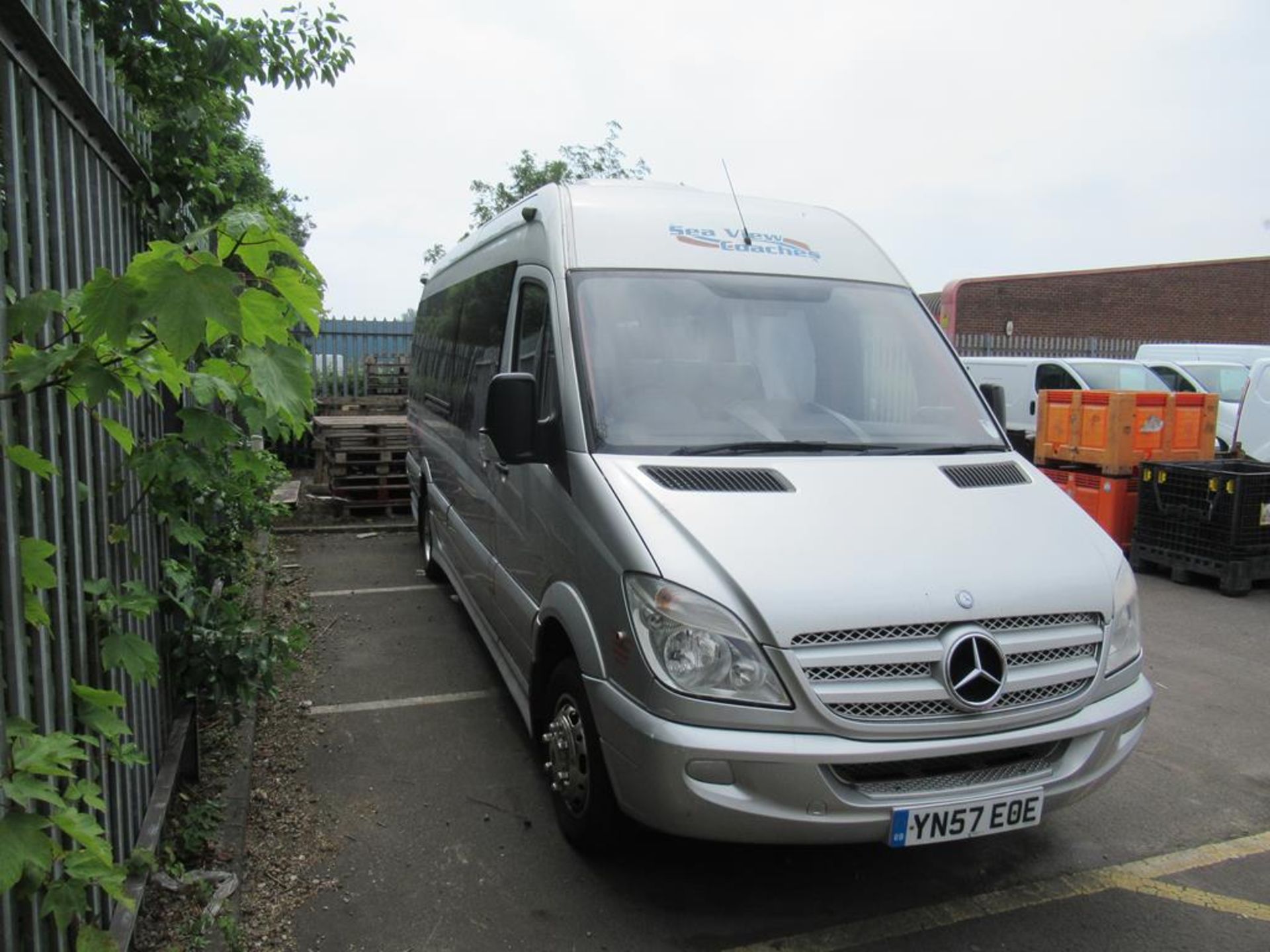 A Mercedes Sprinter 515CDI sixteen seater mini-bus - Image 3 of 27