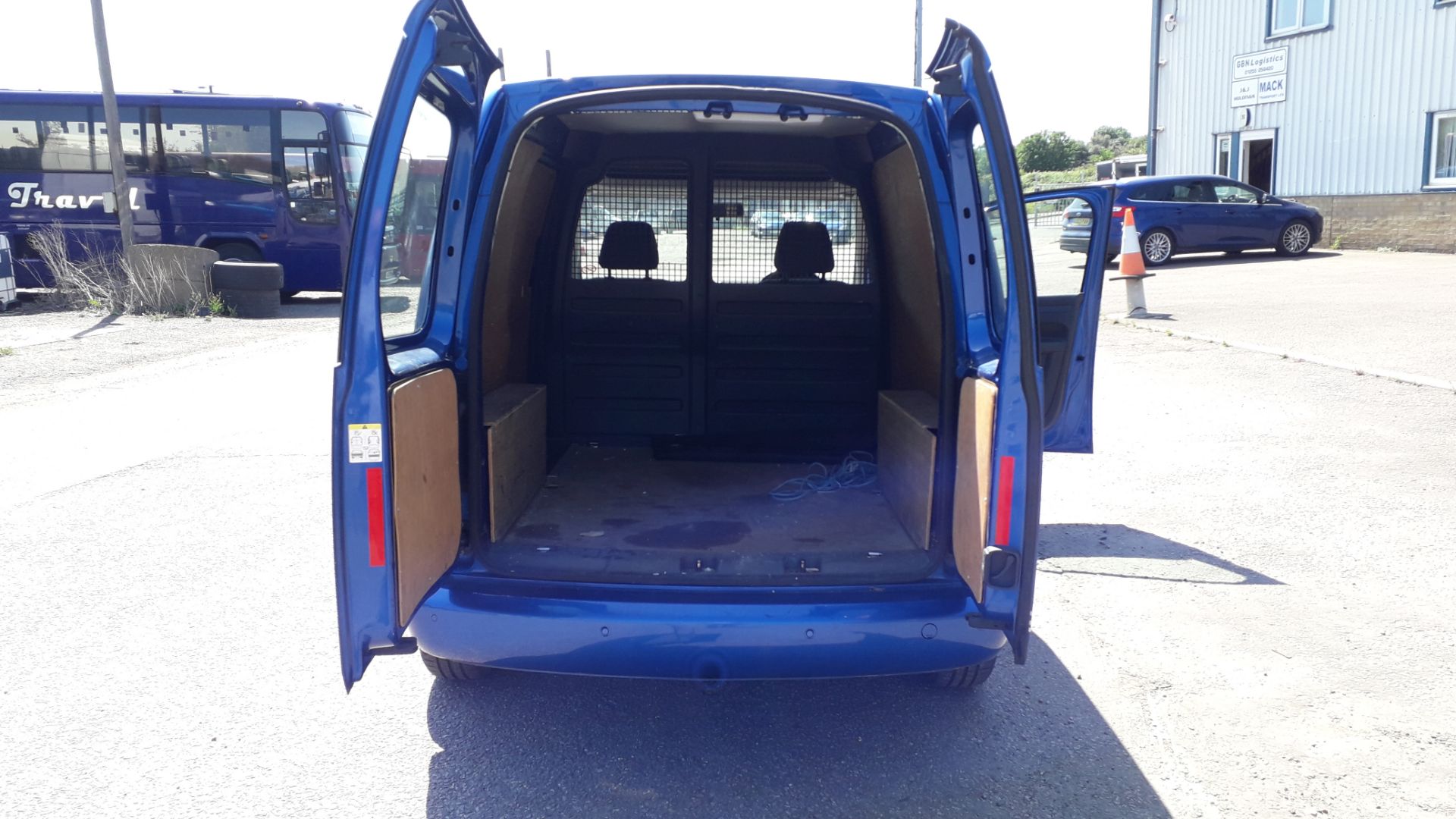 VW Caddy C20 102 Bluemotion Panel Van, Regis - Image 10 of 21
