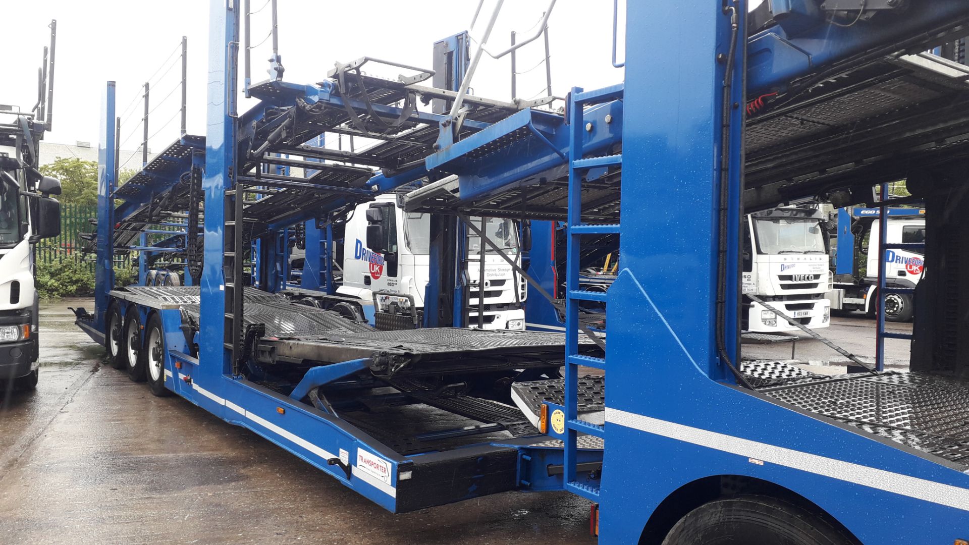 2016 11 Car Transporter Rig comprising: Iveco Stra - Image 28 of 42