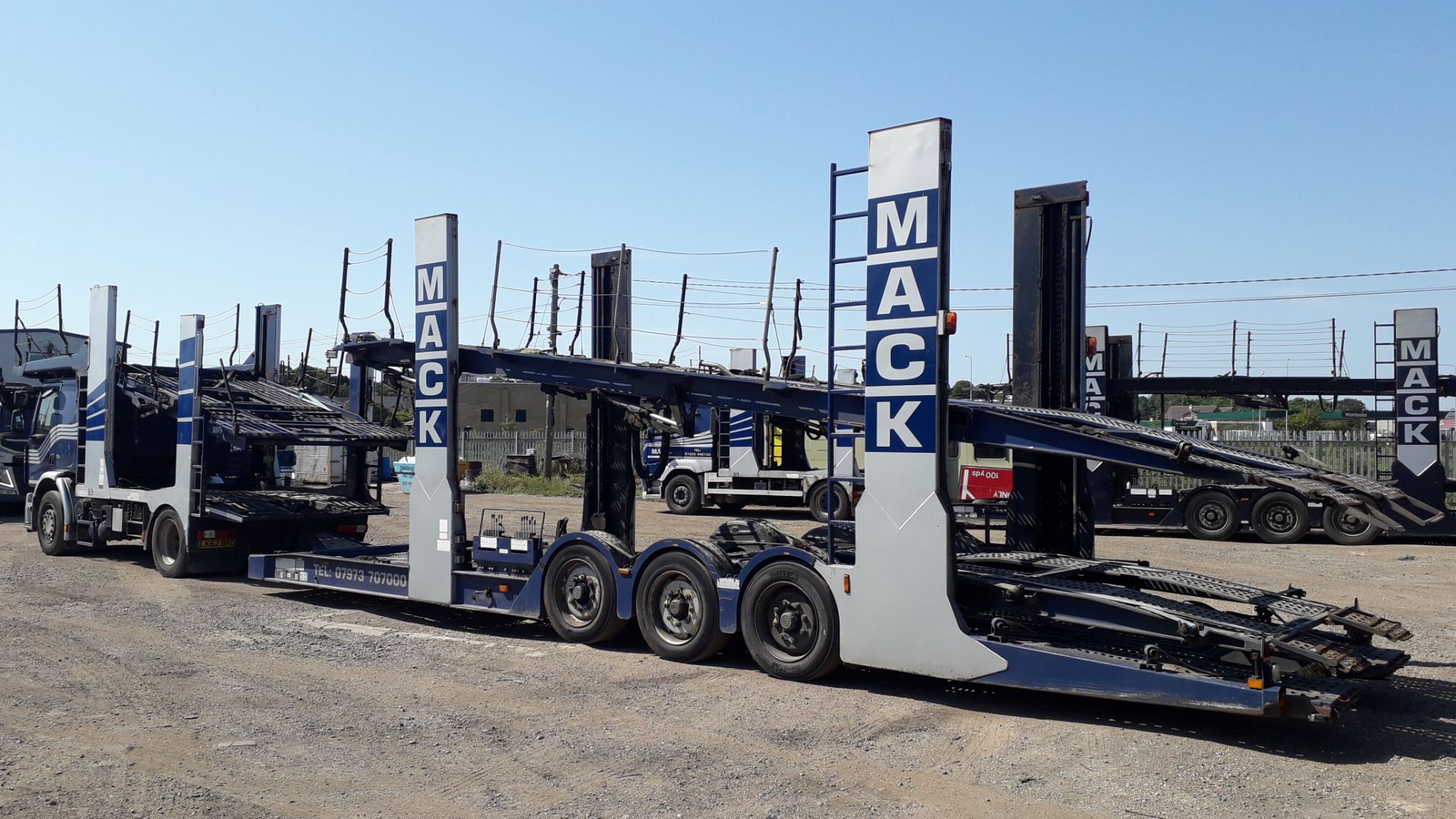 11 Car Transporter Rig comprising: Renault 460 DXI - Image 14 of 30