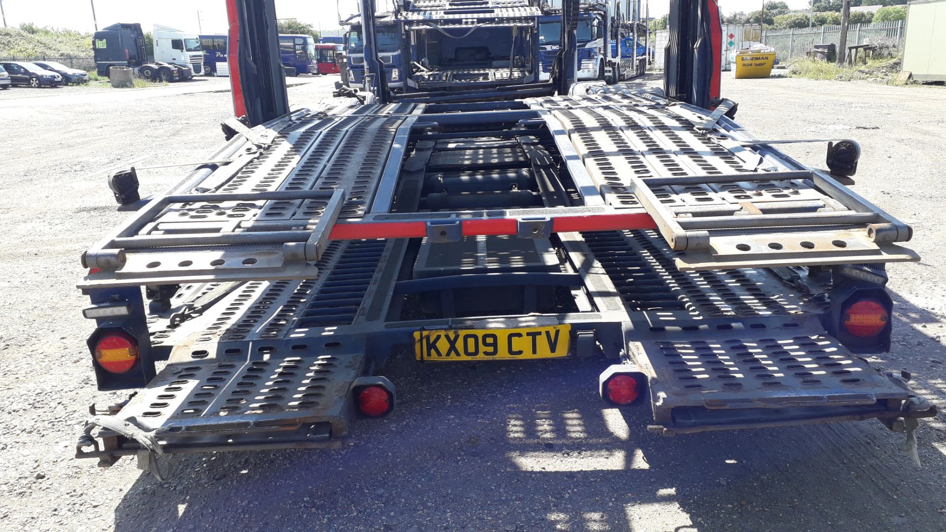 11 Car Transporter Rig comprising: Volvo FM 42 RB - Image 17 of 32