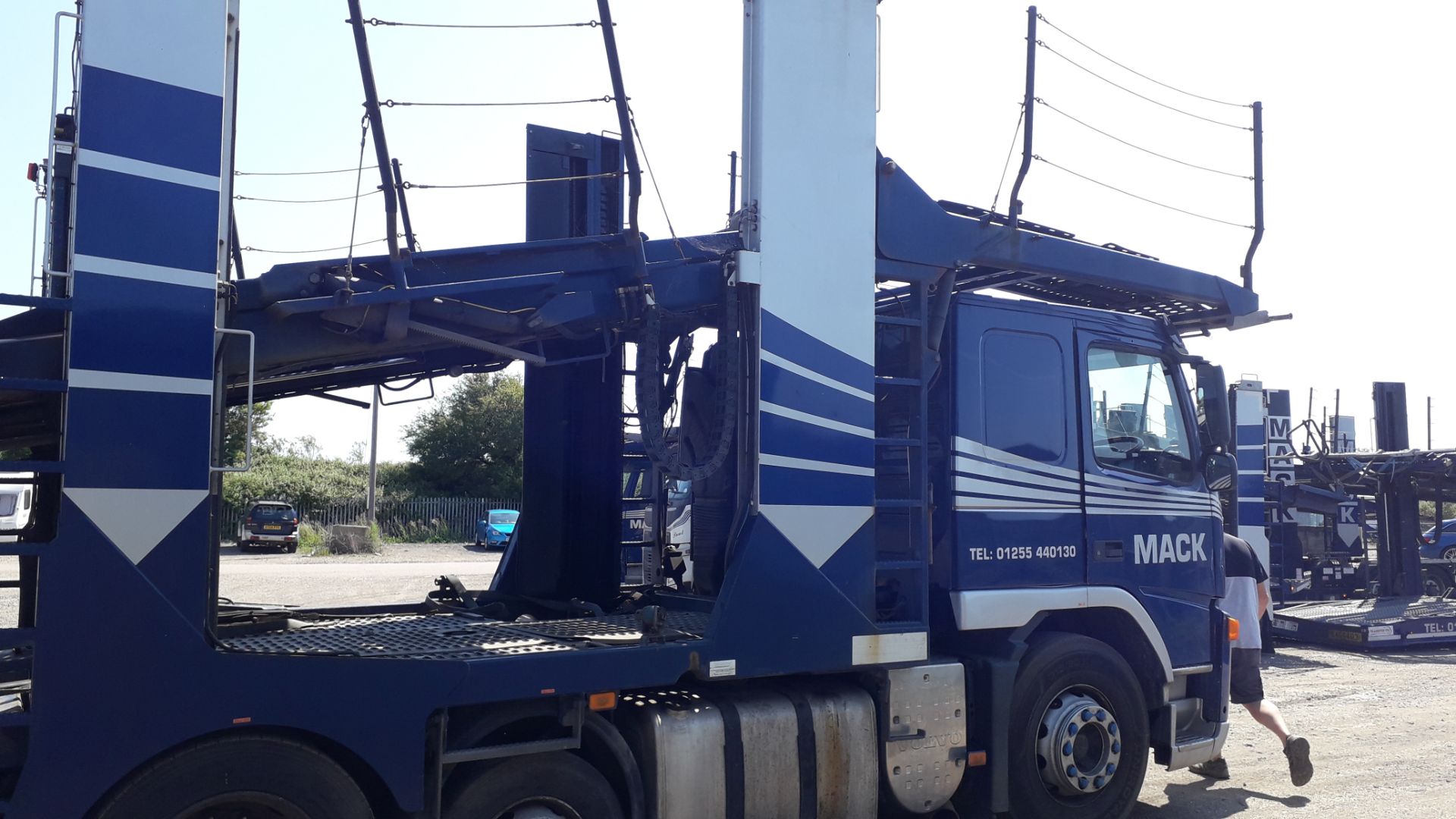 2009 11 Car Transporter Rig comprising: Volvo FM42 - Image 25 of 34