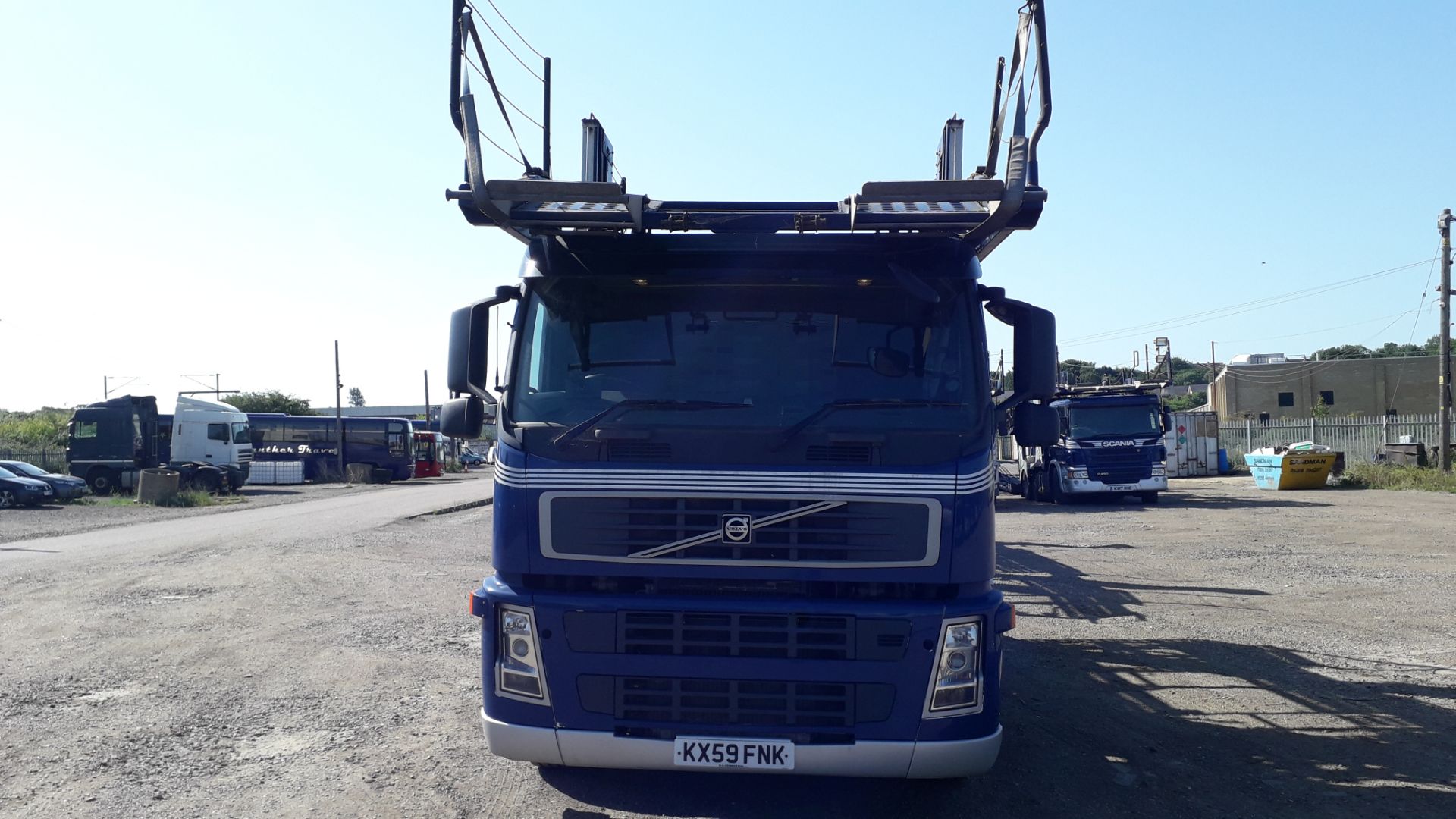 2009 11 Car Transporter Rig comprising: Volvo FM 4 - Image 3 of 28