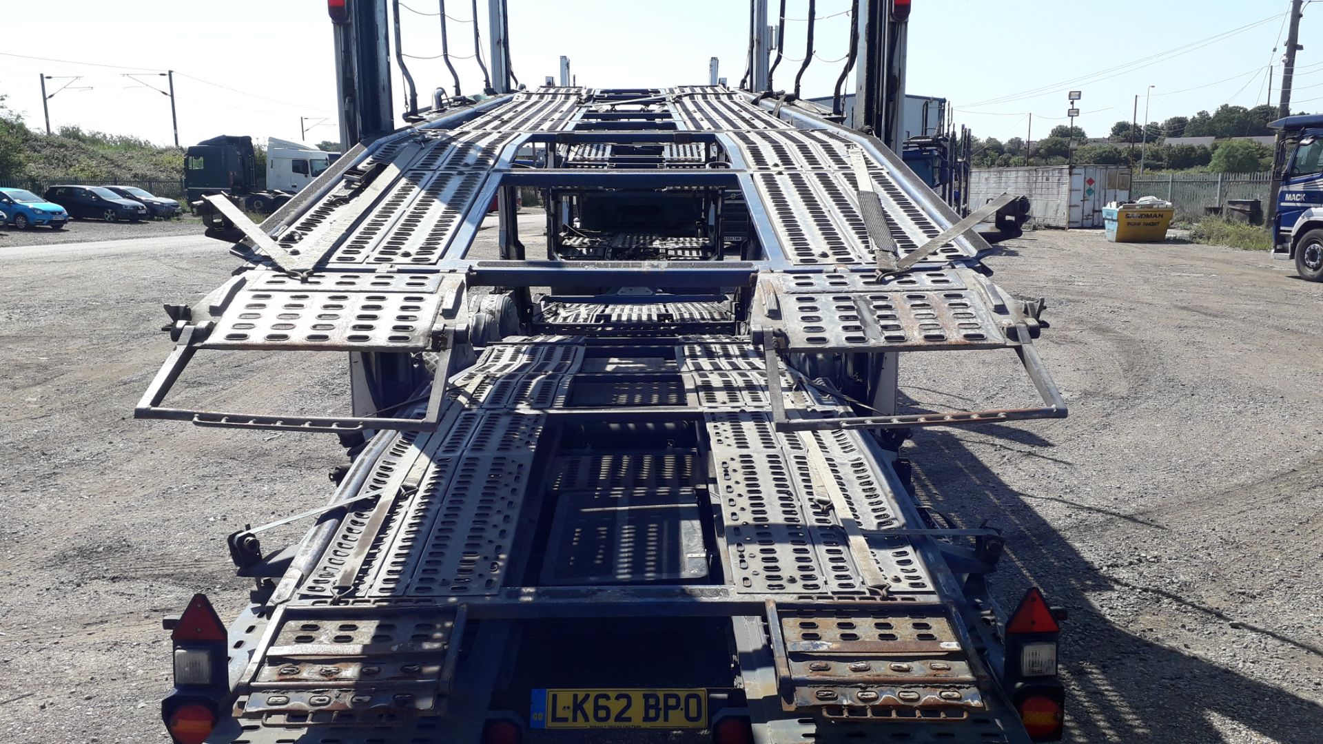 11 Car Transporter Rig comprising: Renault 460 DXI - Image 17 of 30