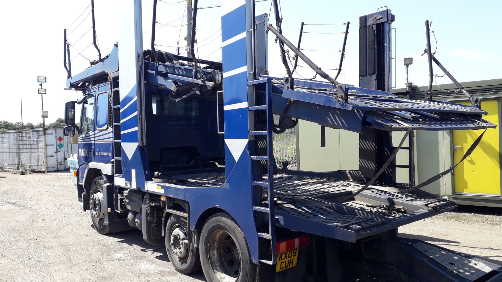 2009 11 Car Transporter Rig comprising: Volvo FM42 - Image 8 of 34